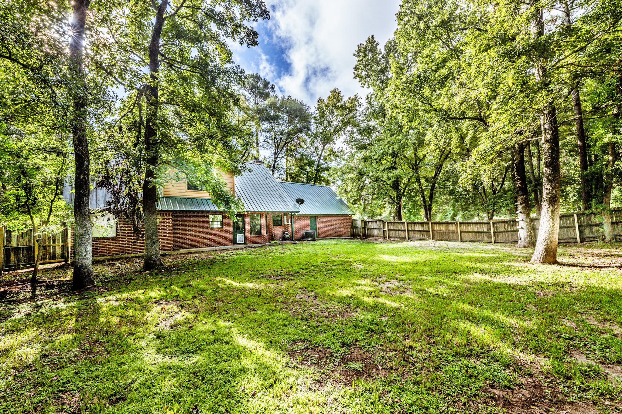 3660 Red Bud Lane Property Photo 24