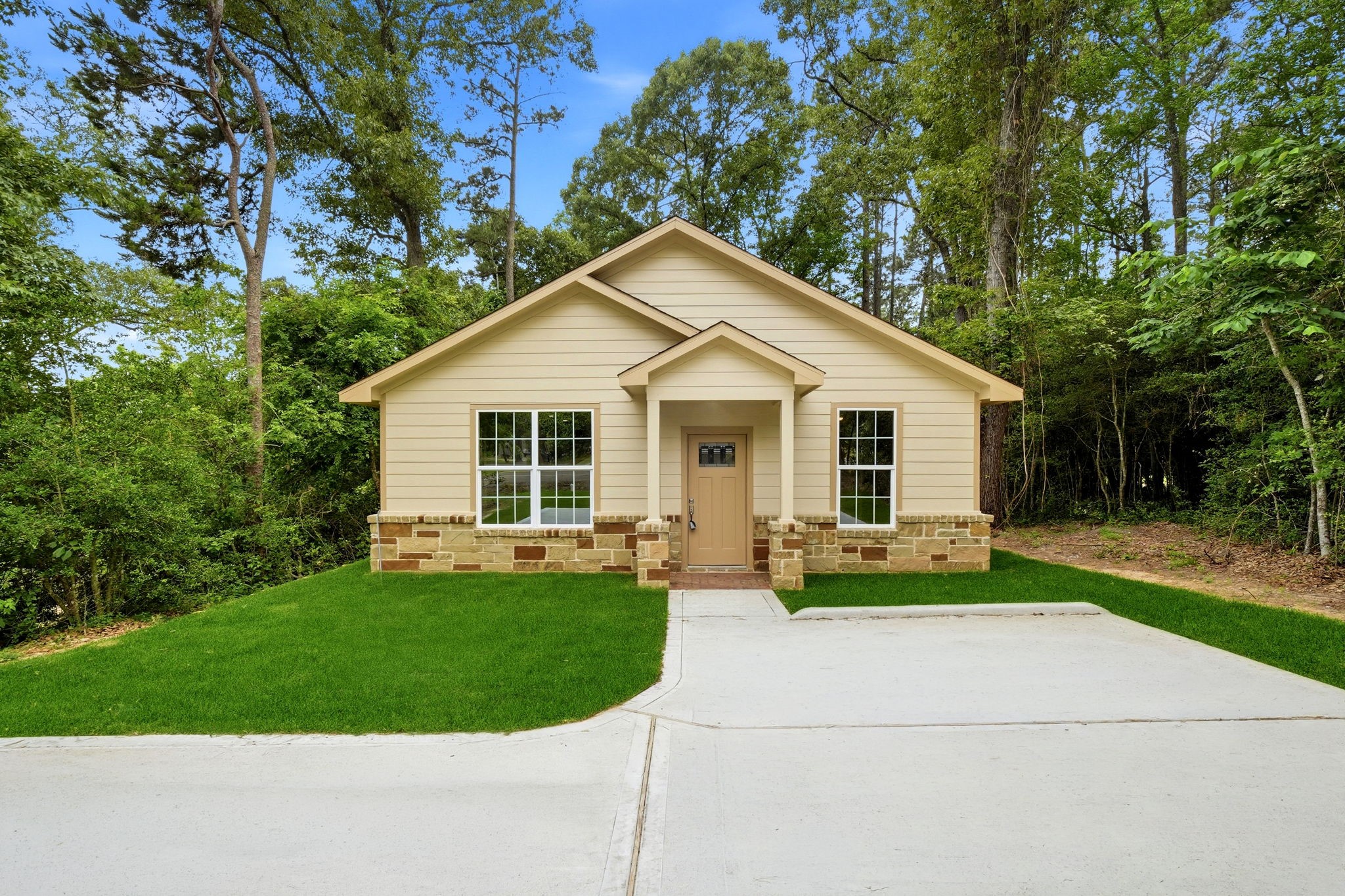 12530 State Highway 156 Property Photo