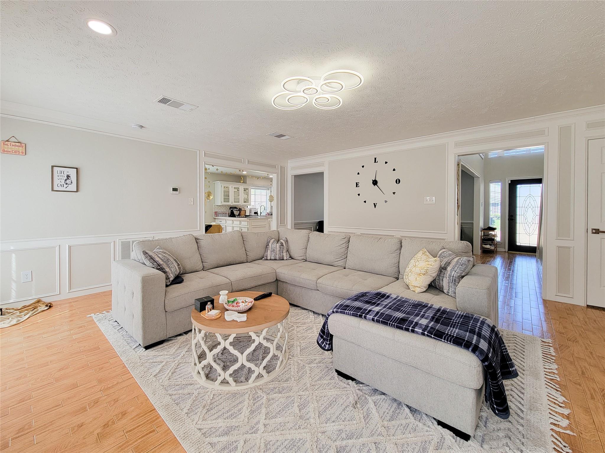 14943 Tramore Drive Property Photo 18