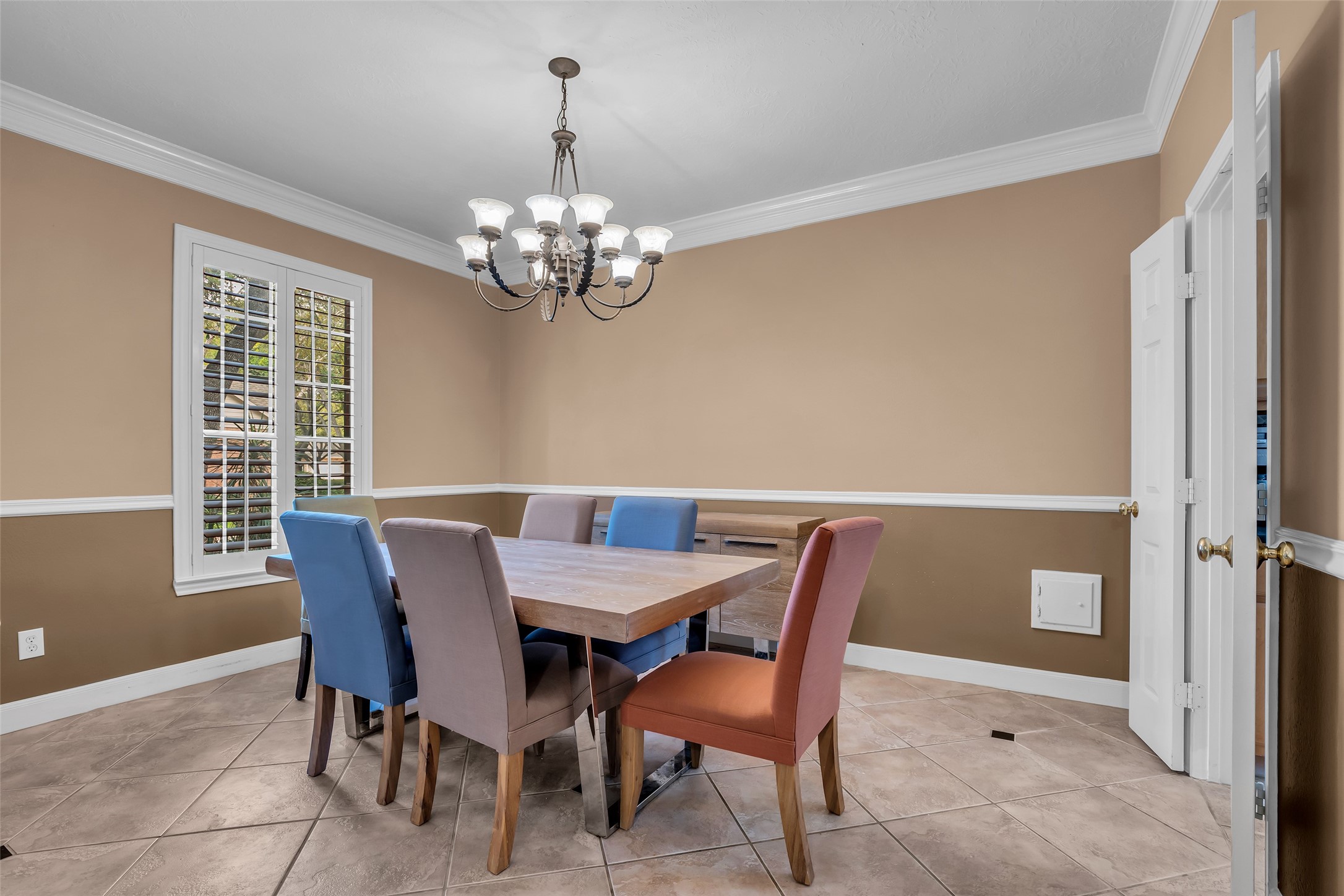 15614 Mustang Creek Circle Property Photo 8