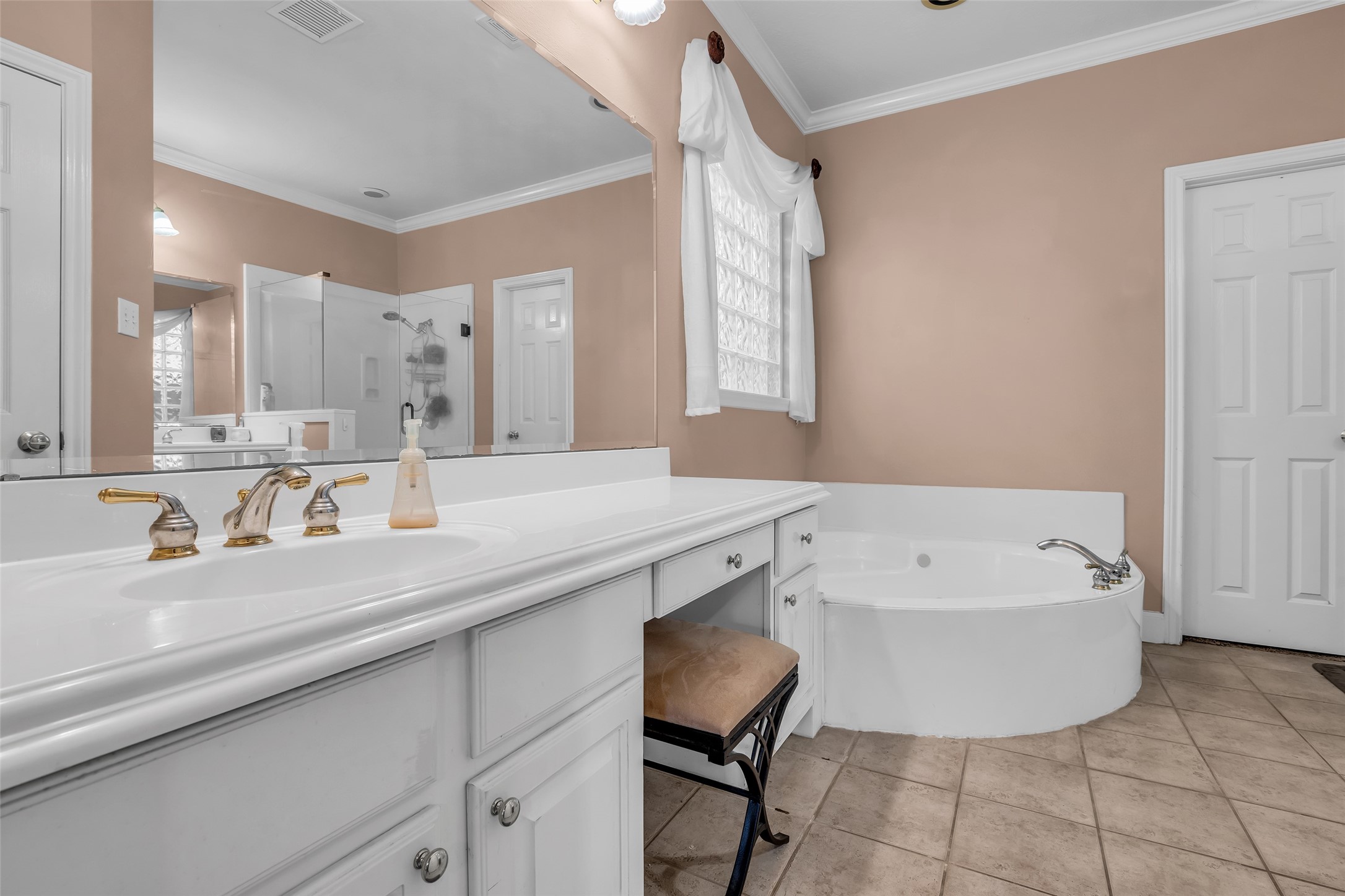 15614 Mustang Creek Circle Property Photo 24