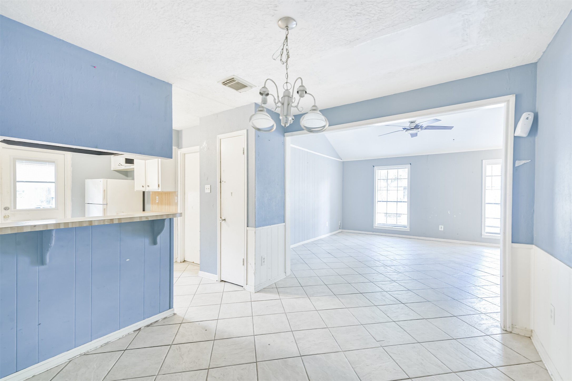 2718 Tinechester Drive Property Photo 12