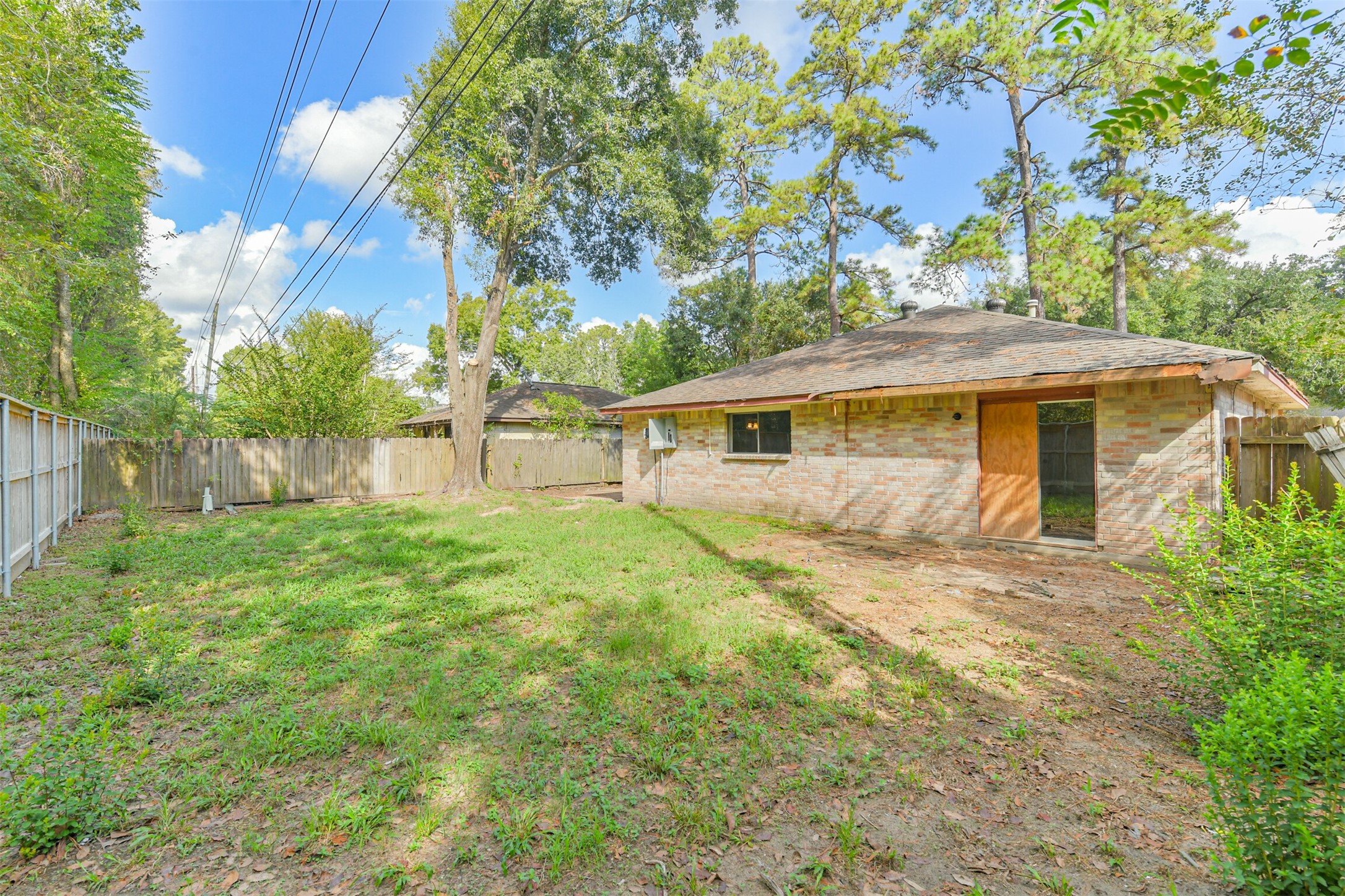 2718 Tinechester Drive Property Photo 24
