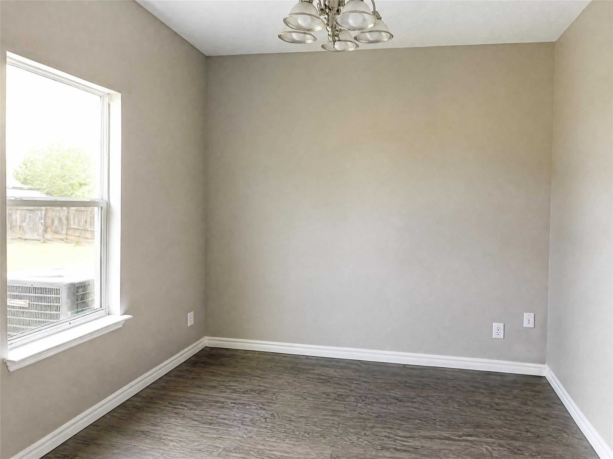 3802 Cloudbluff Lane Property Photo 5
