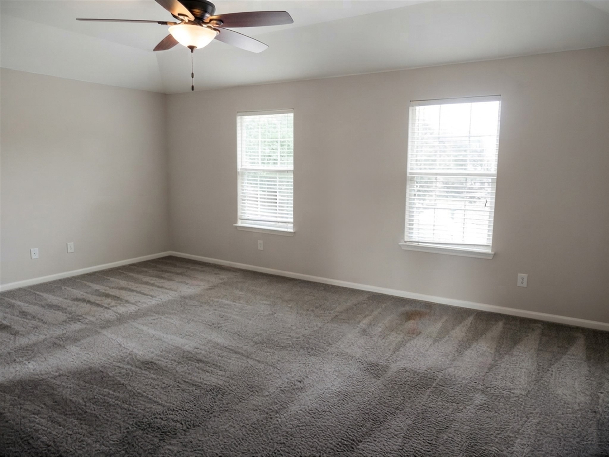 3802 Cloudbluff Lane Property Photo 9