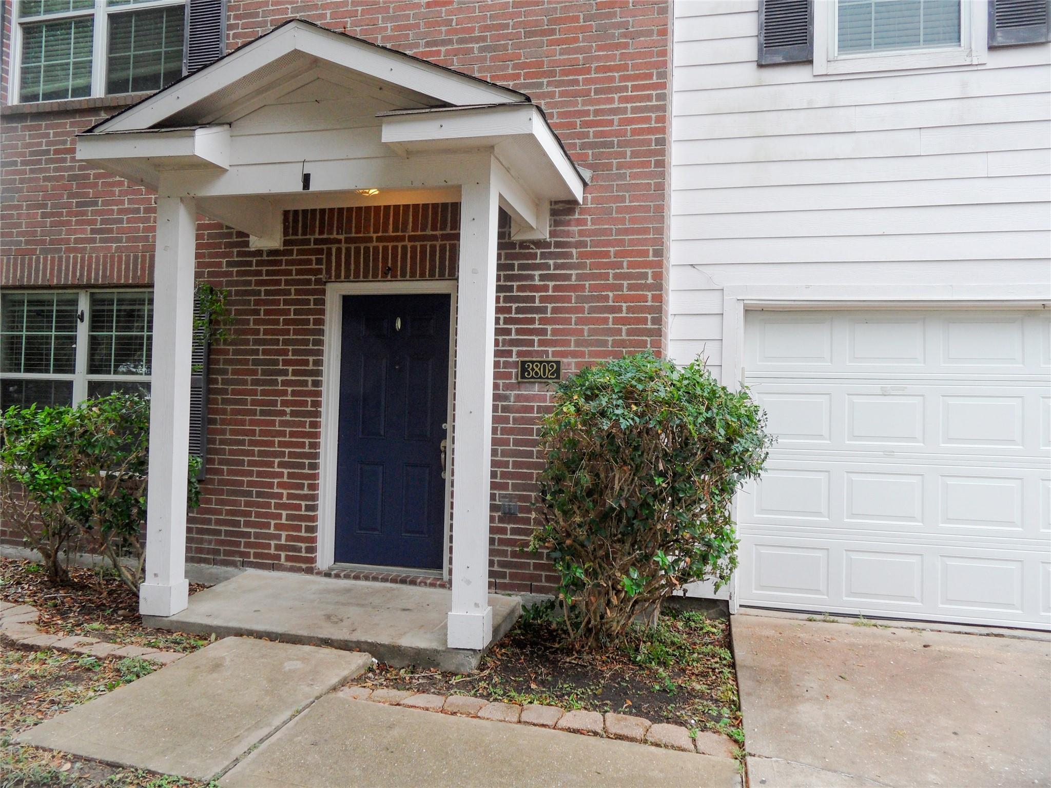 3802 Cloudbluff Lane Property Photo 19