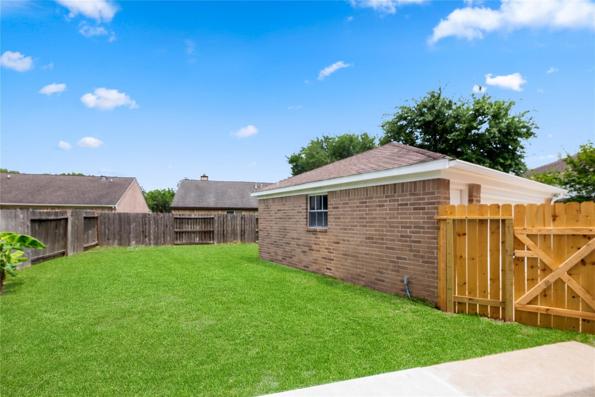 4523 Waterfall Way Property Photo 15