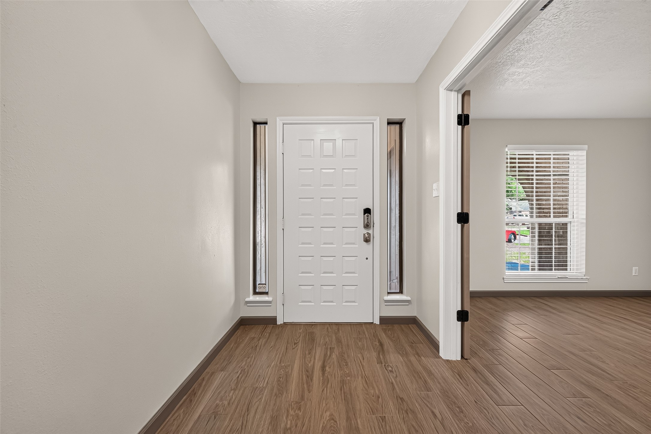 2014 Franklin Circle Property Photo 3
