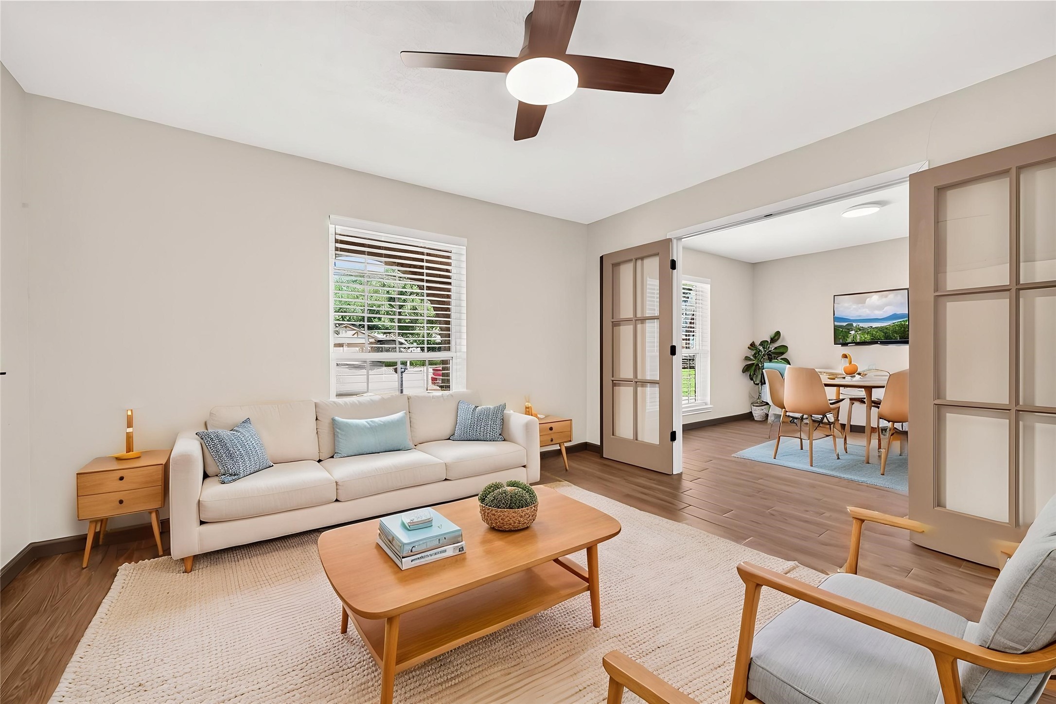 2014 Franklin Circle Property Photo 4