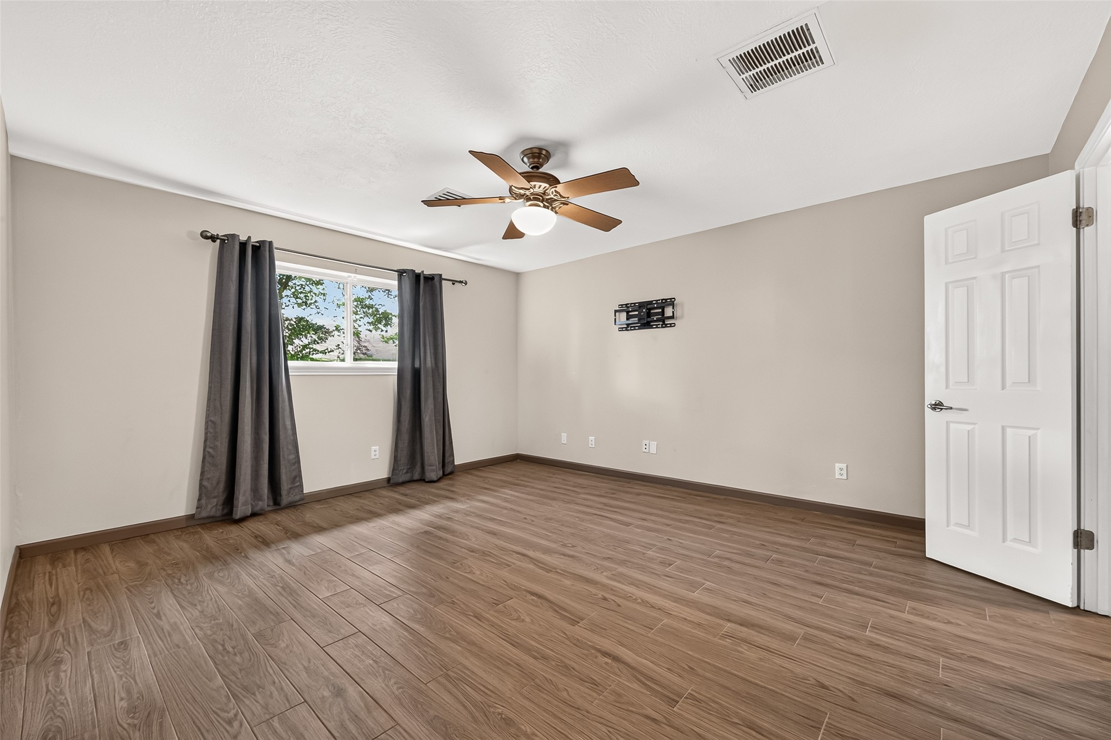 2014 Franklin Circle Property Photo 26