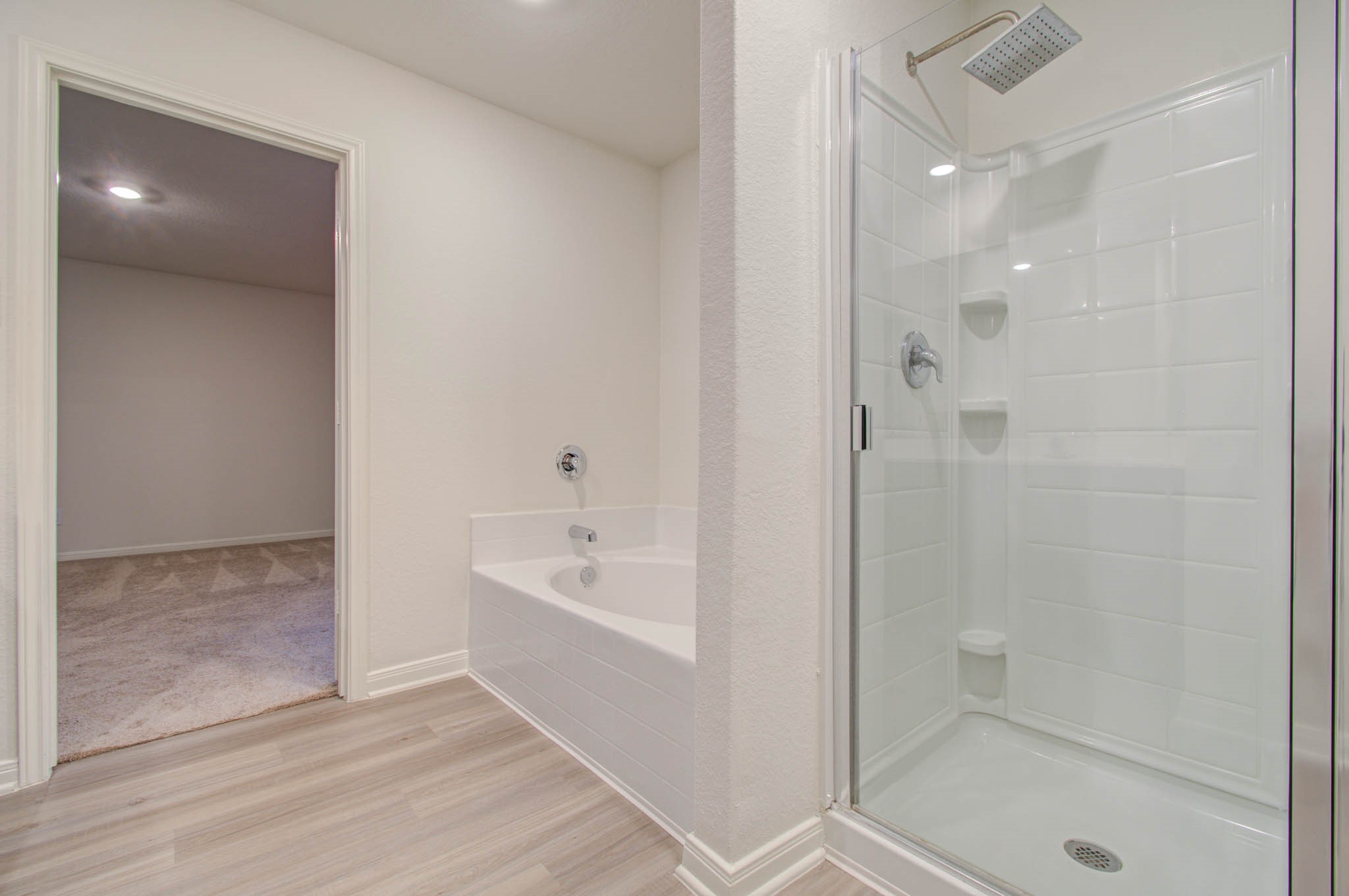 20739 Sunshine Meadow Drive Property Photo 4