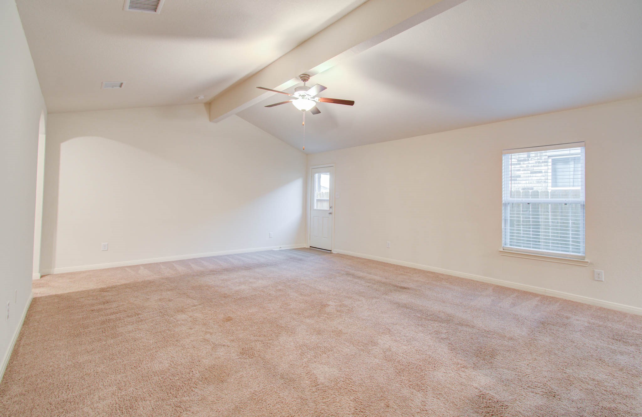 20739 Sunshine Meadow Drive Property Photo 13