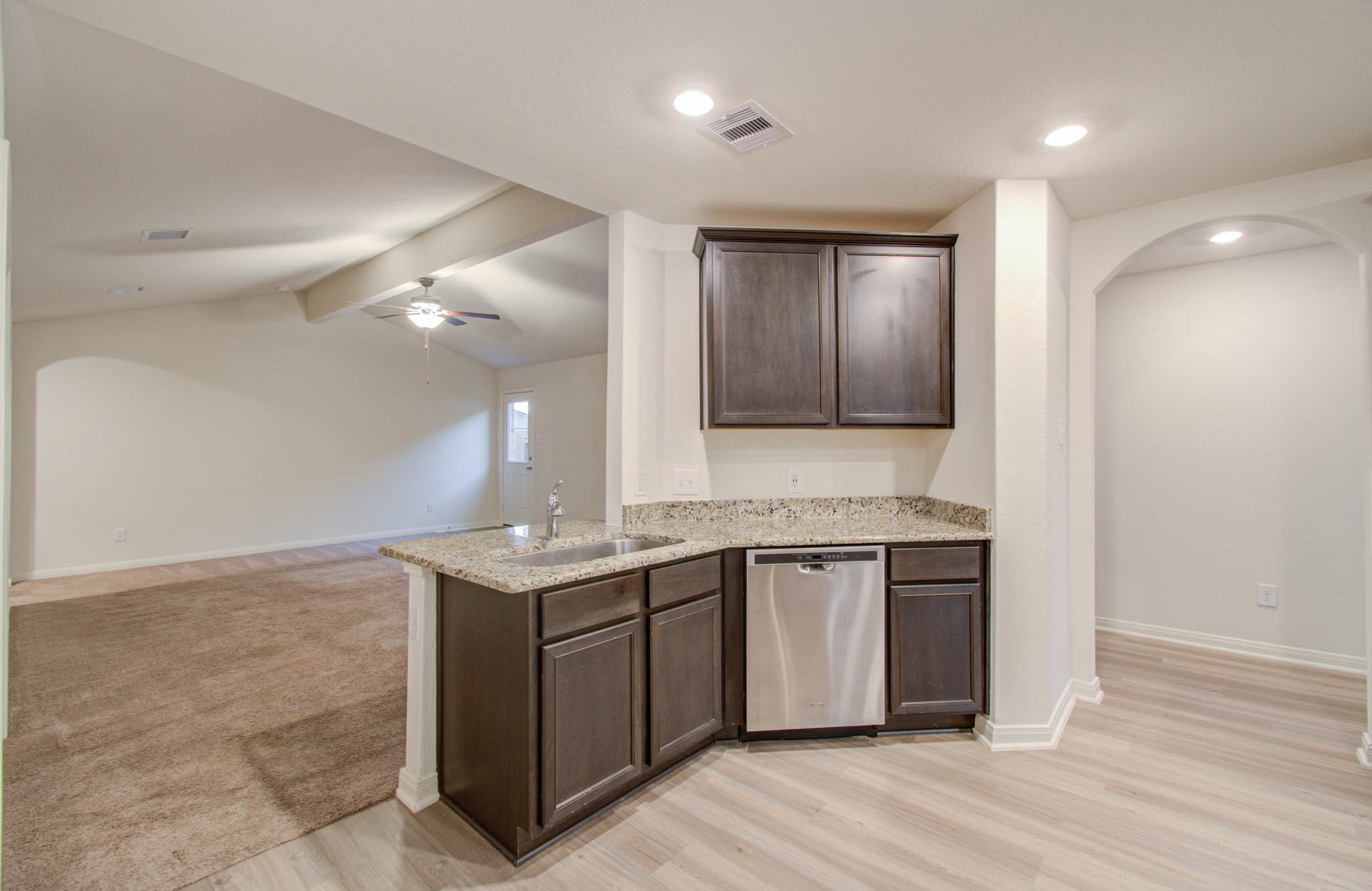 20739 Sunshine Meadow Drive Property Photo 14