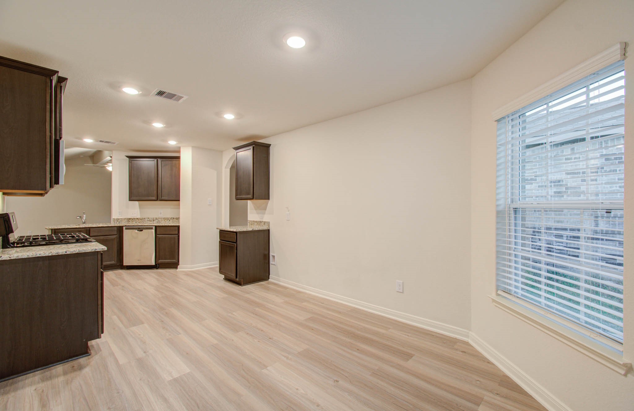20739 Sunshine Meadow Drive Property Photo 19