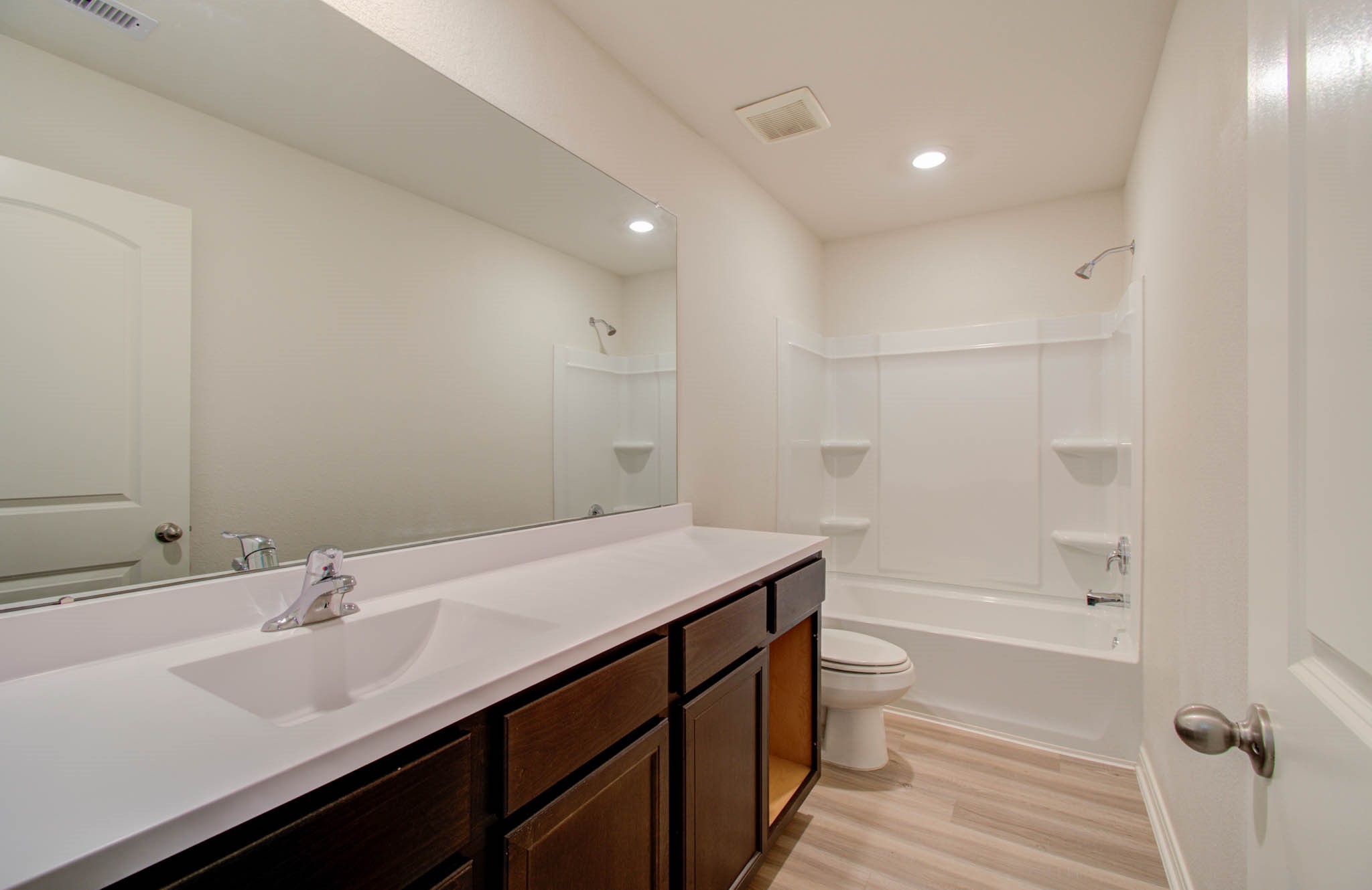20739 Sunshine Meadow Drive Property Photo 24