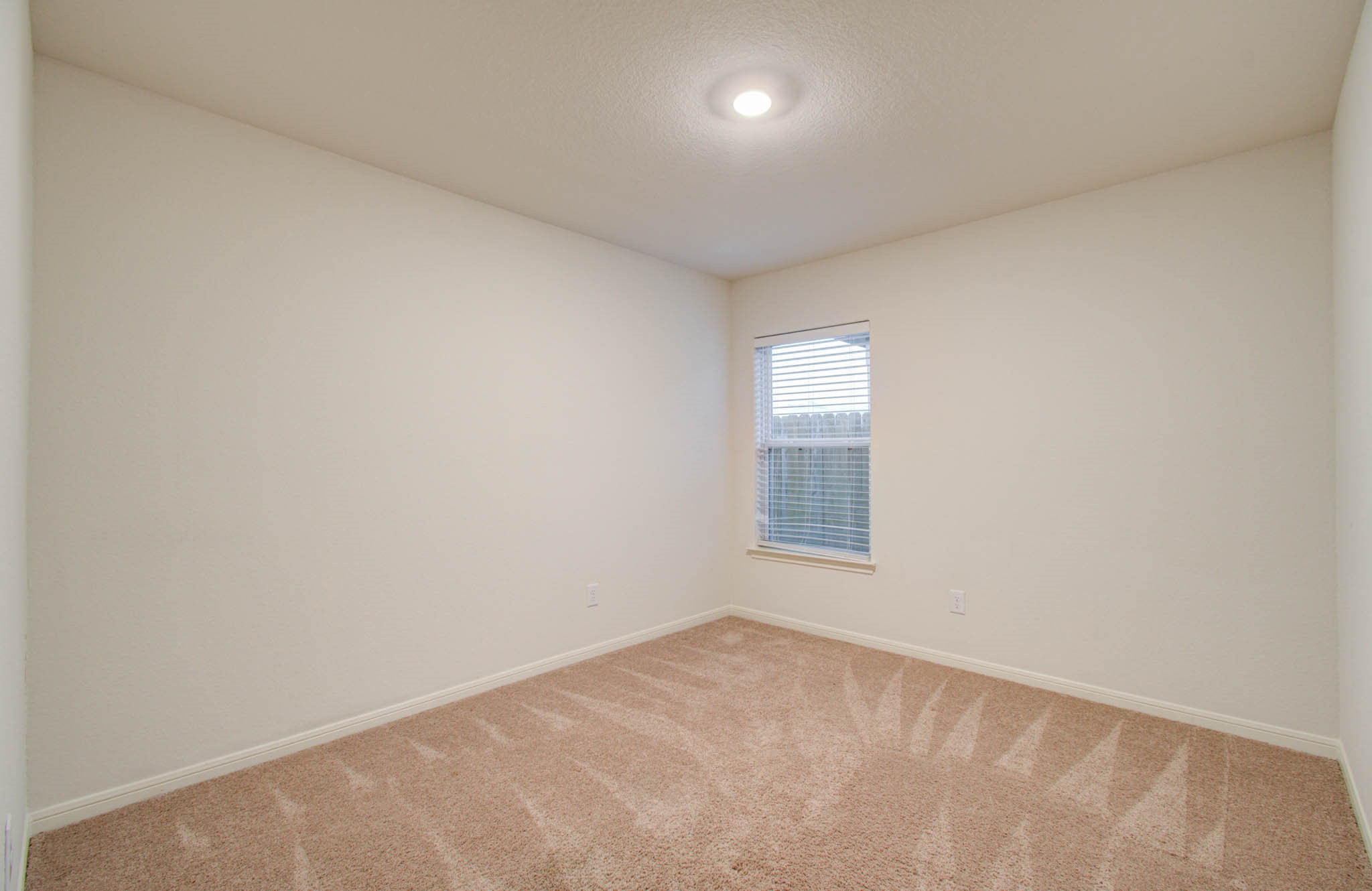 20739 Sunshine Meadow Drive Property Photo 27