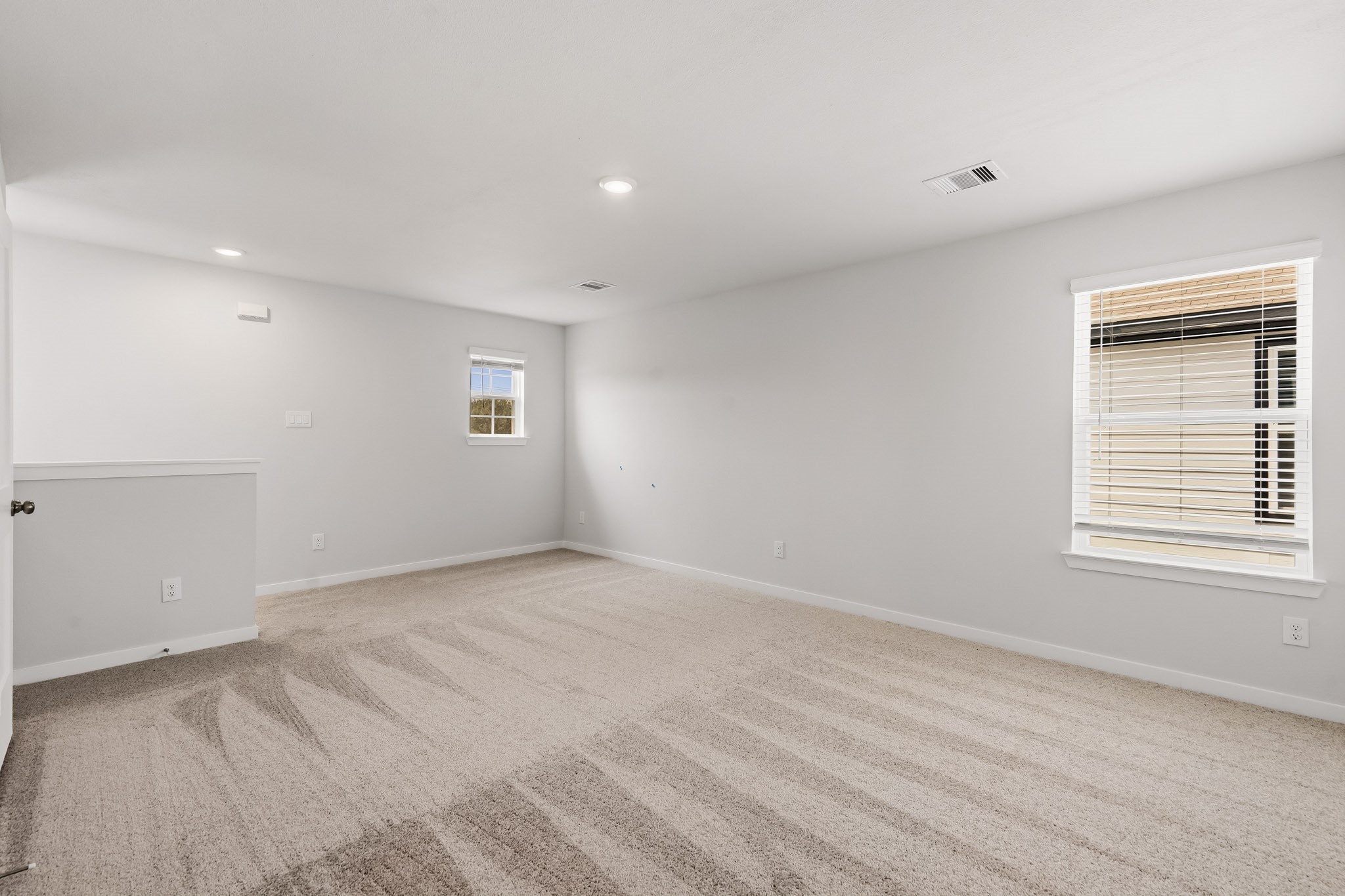 32738 Laureate Drive Property Photo 4