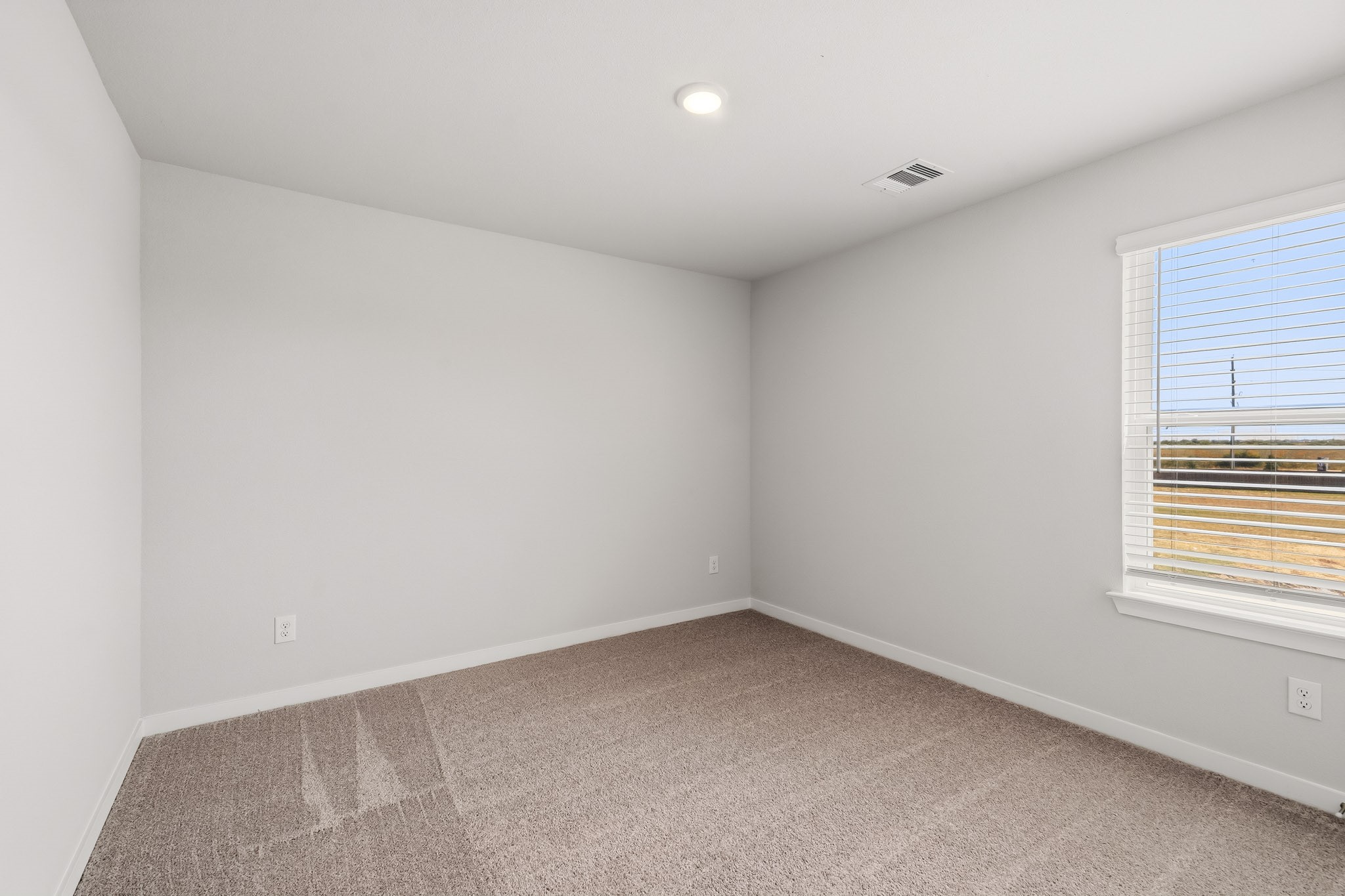 32738 Laureate Drive Property Photo 6