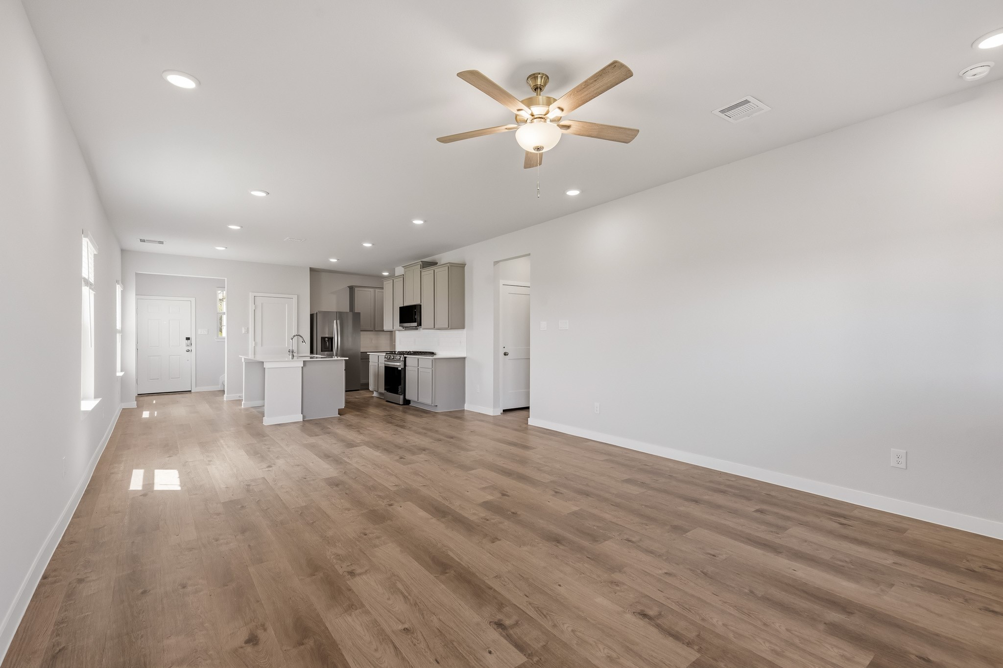 32738 Laureate Drive Property Photo 16