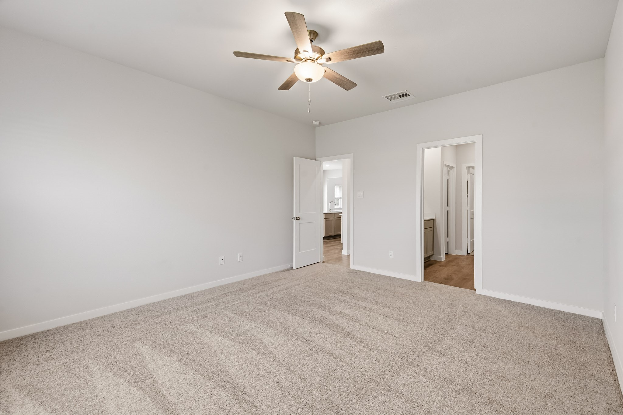32738 Laureate Drive Property Photo 18