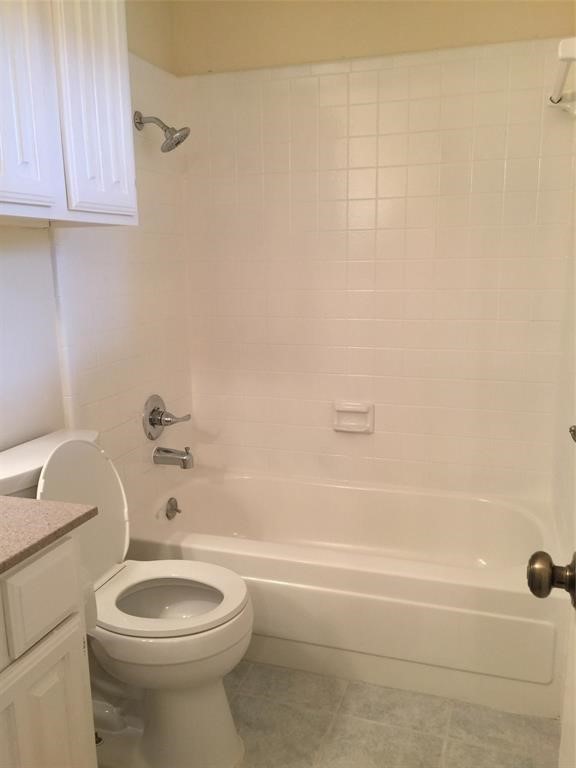 10603 S Wilcrest Drive 27 Property Photo 8