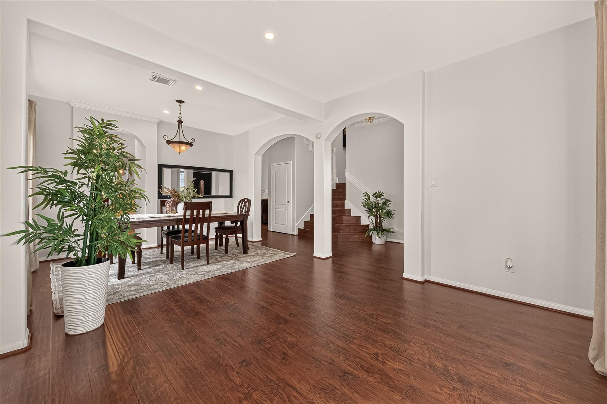 6211 Knollwood Trail Property Photo 6