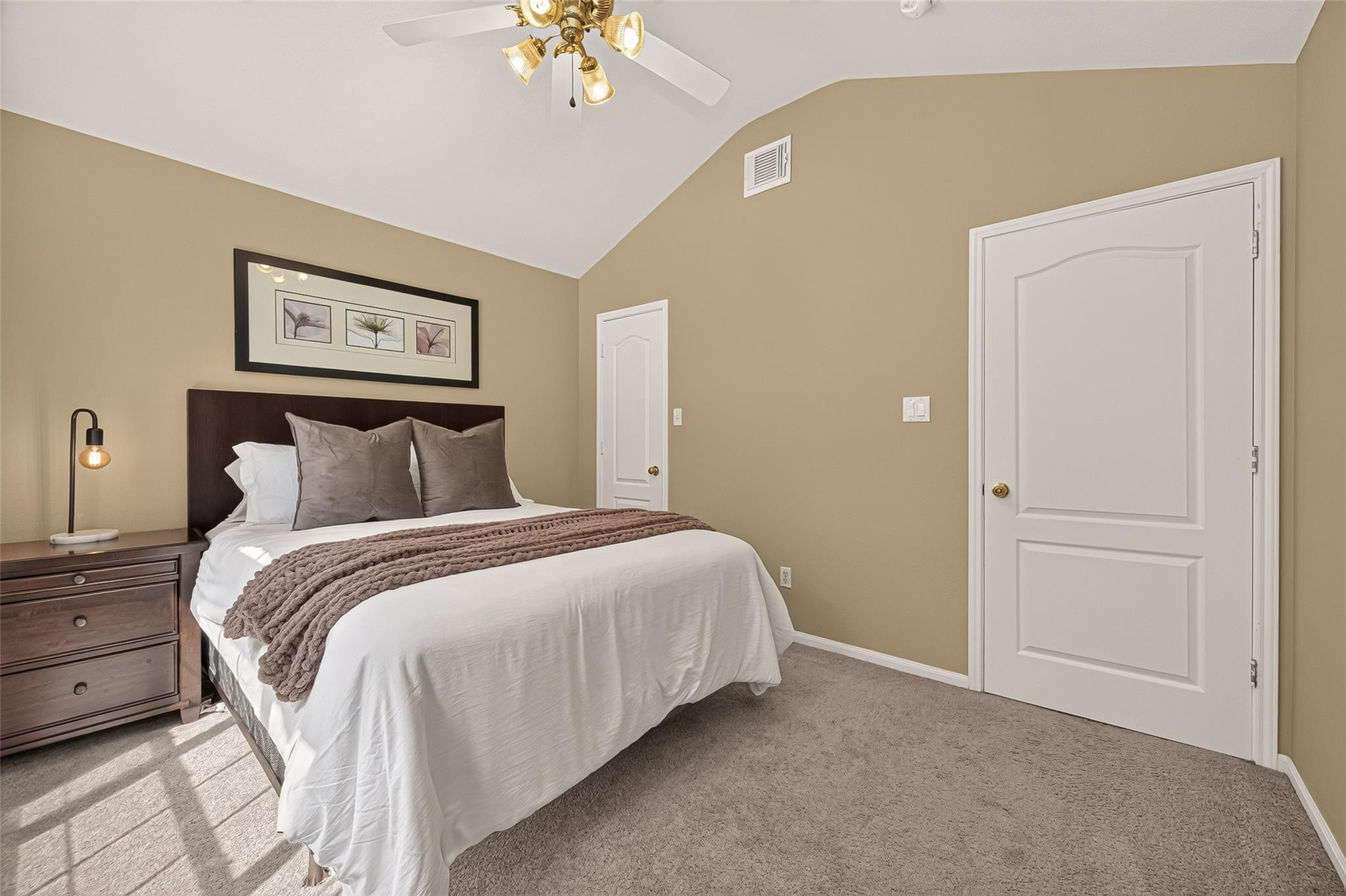 6211 Knollwood Trail Property Photo 24