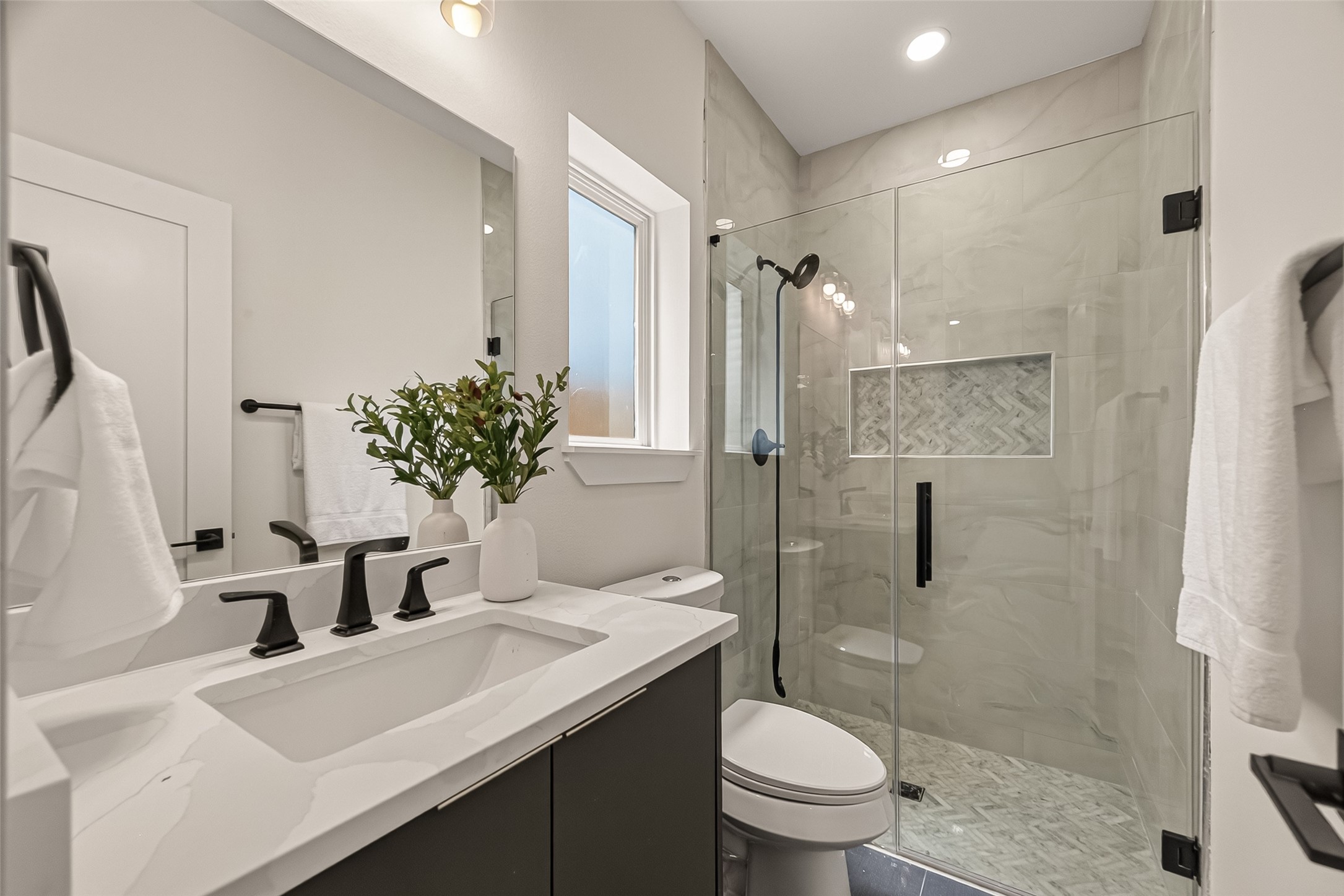 1105 Wilson St Property Photo 15
