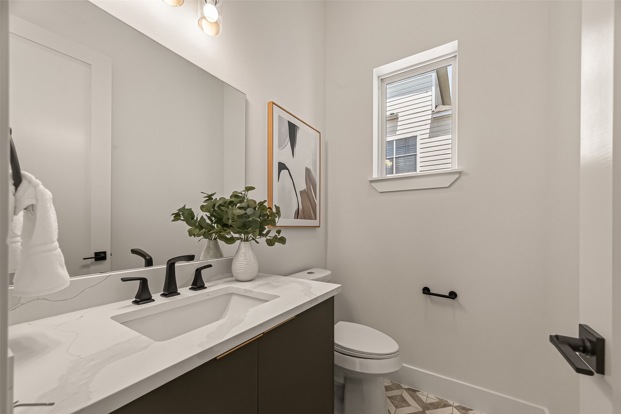 1105 Wilson St Property Photo 17