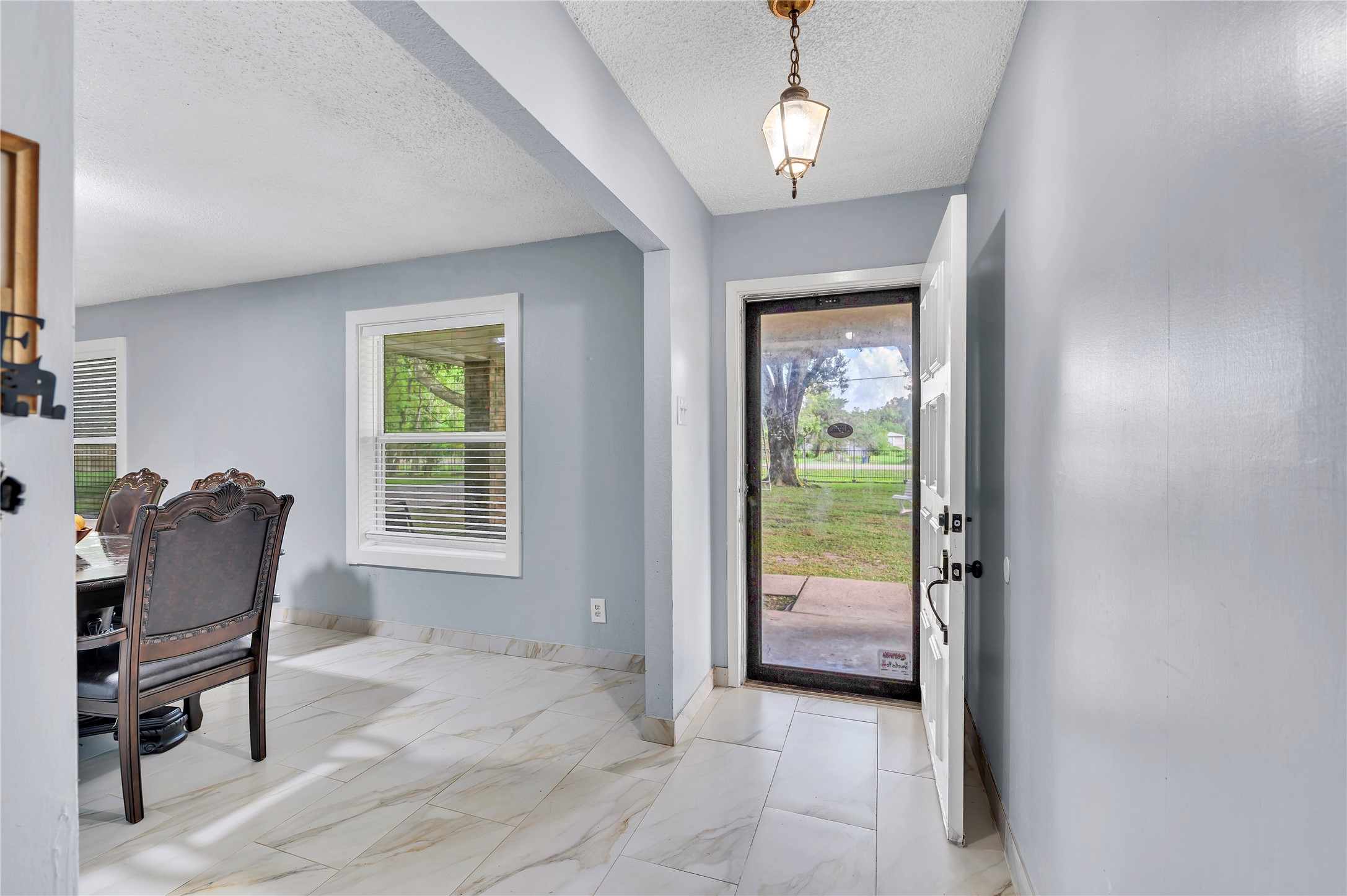11601 28th Street Property Photo 26