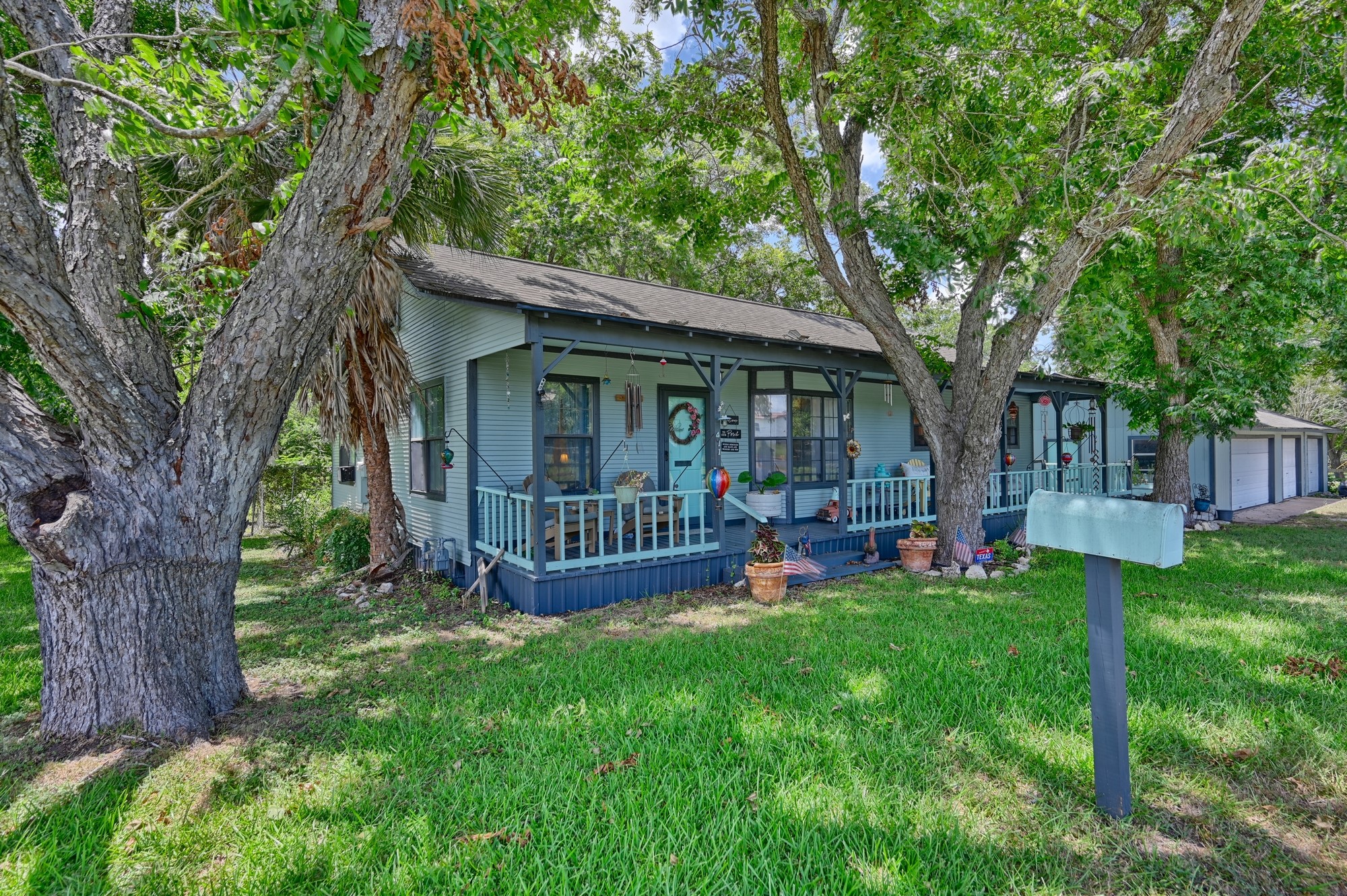 411 Bohlmann Avenue Property Photo 6