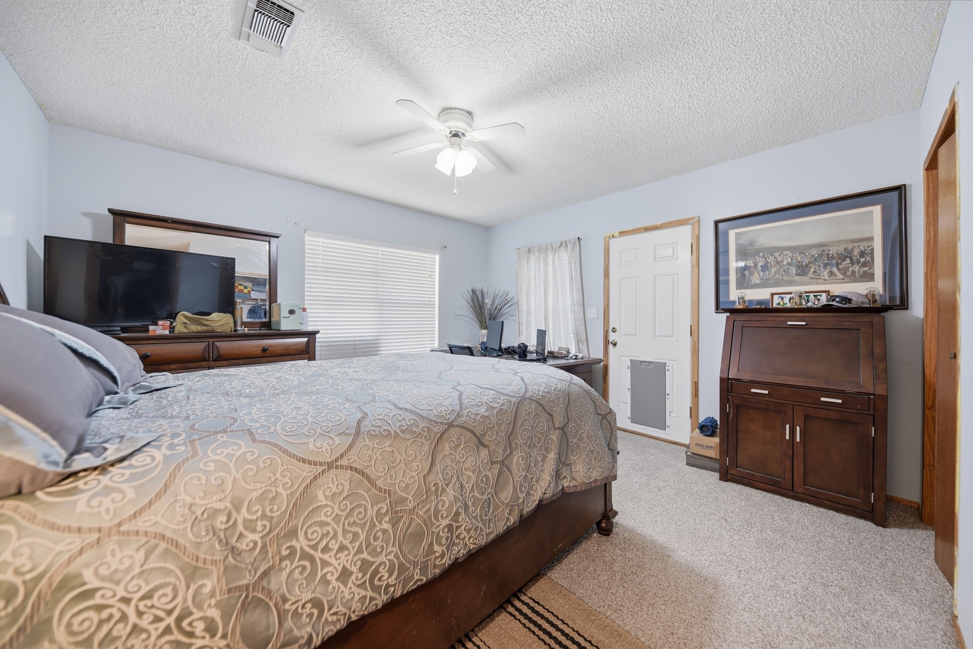 411 Bohlmann Avenue Property Photo 17