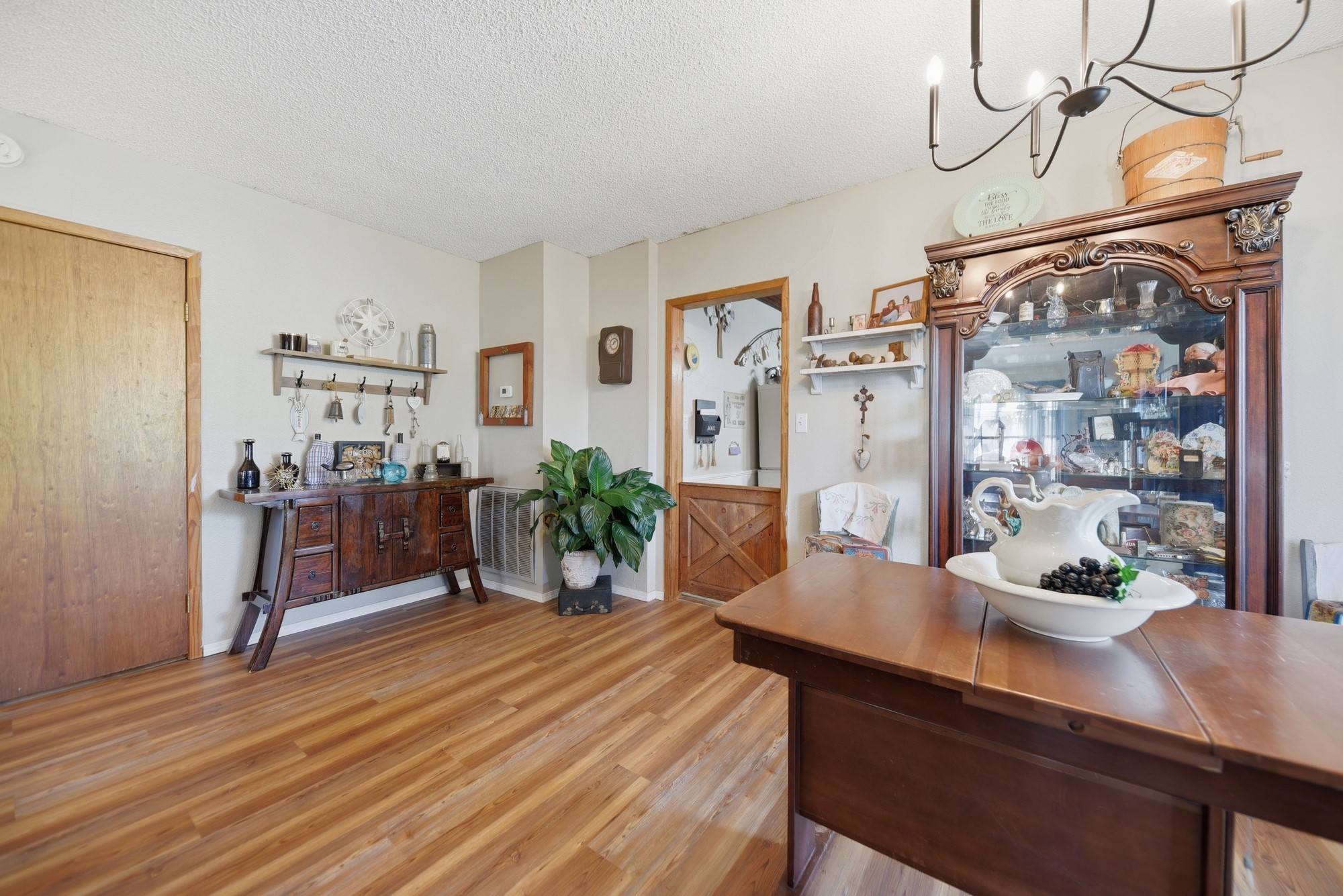 411 Bohlmann Avenue Property Photo 25