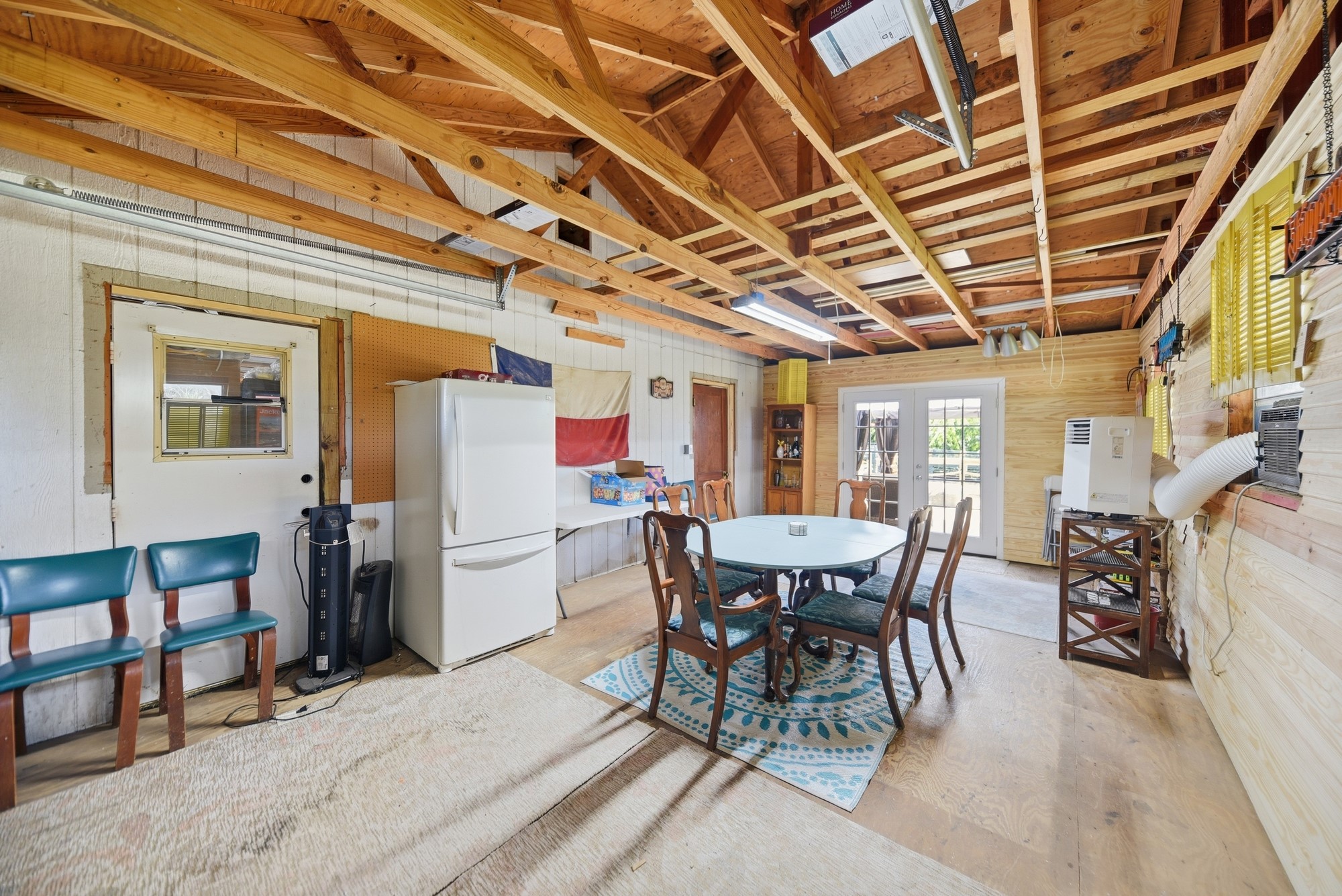 411 Bohlmann Avenue Property Photo 35
