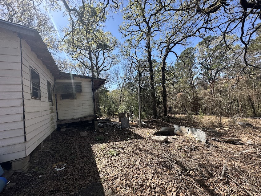 1115 Hickory Drive Property Photo 2