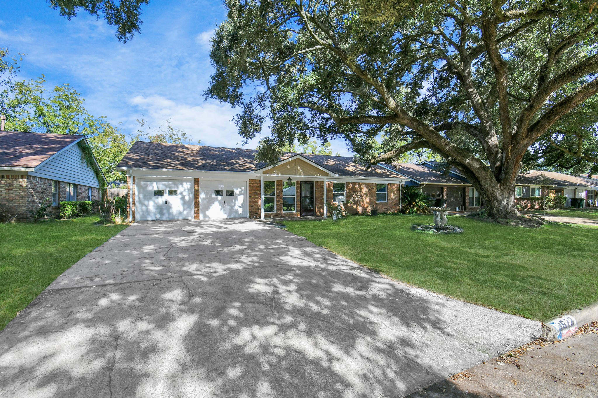 9622 Vilven Lane Property Photo 4