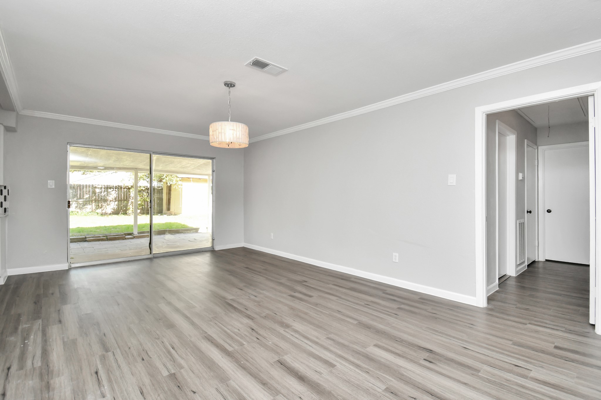 9622 Vilven Lane Property Photo 31