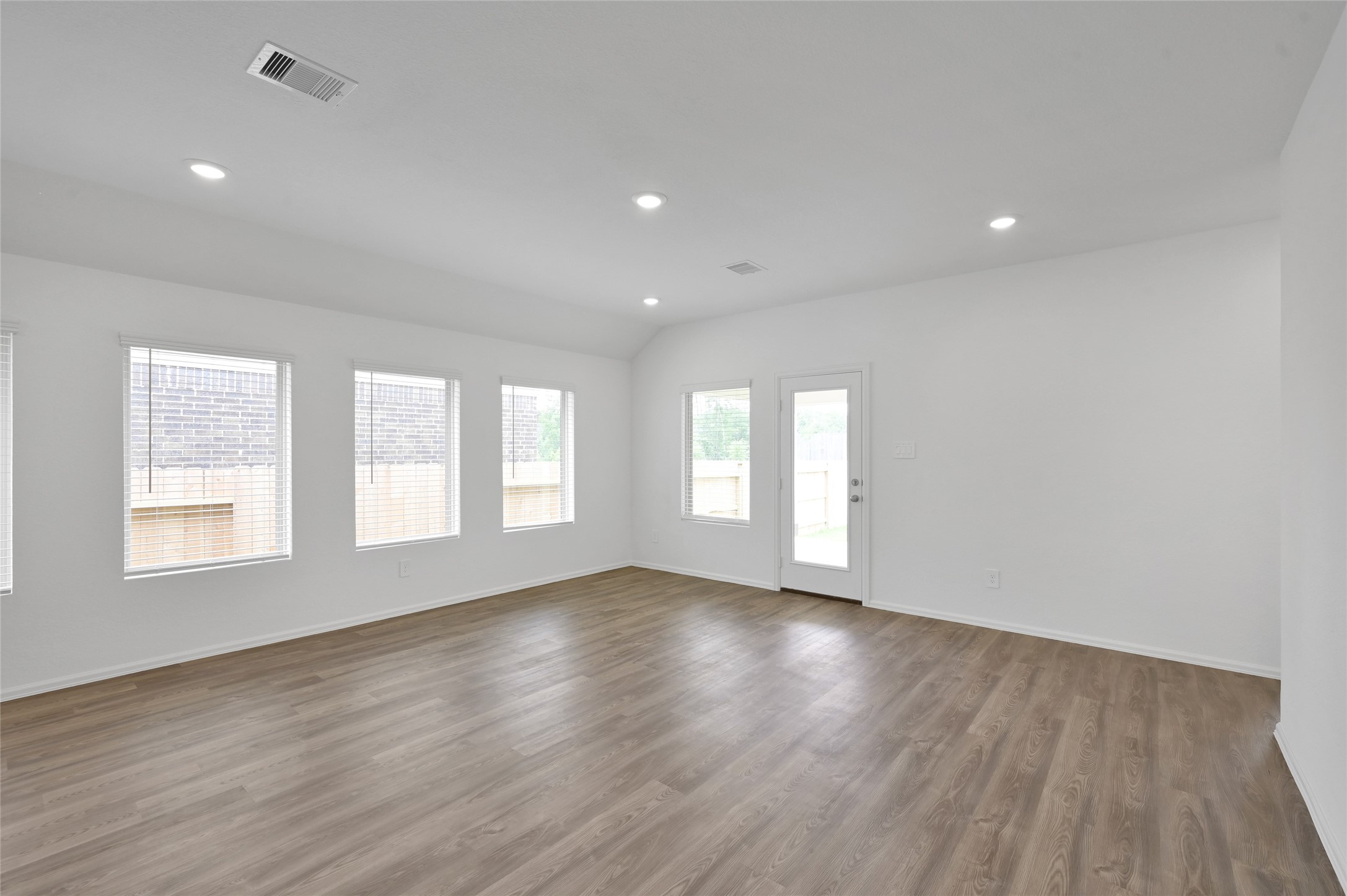 3609 Oakvale Drive Property Photo 17
