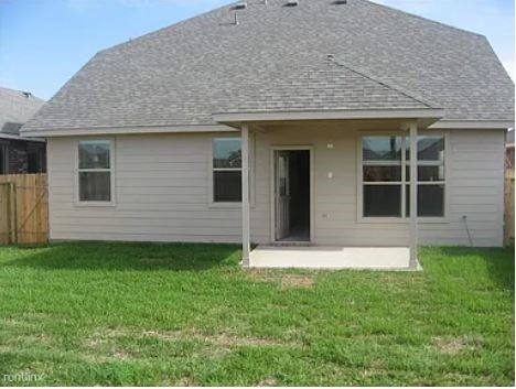 26903 Glacier Creek Drive Property Photo 2