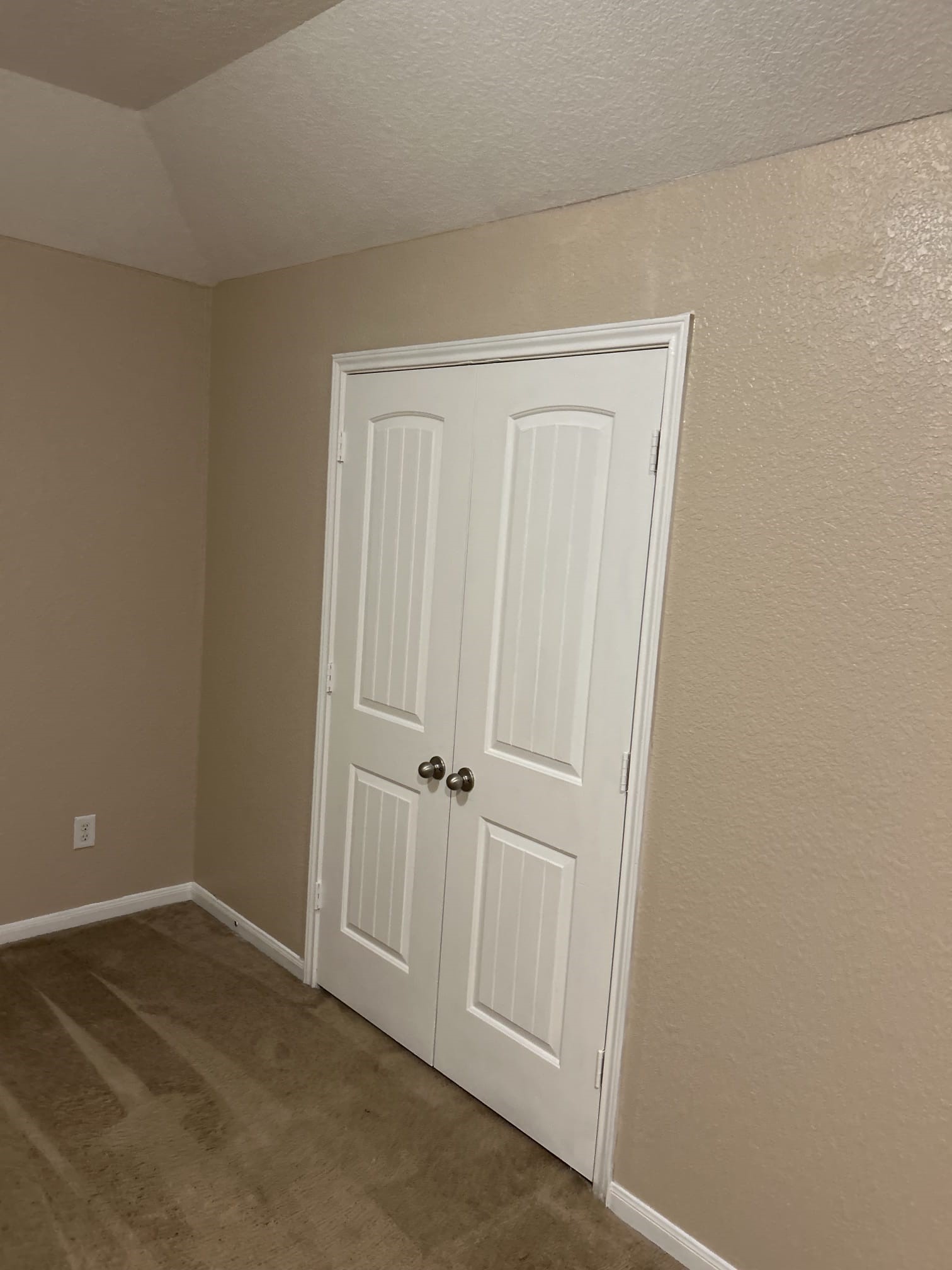 26903 Glacier Creek Drive Property Photo 17