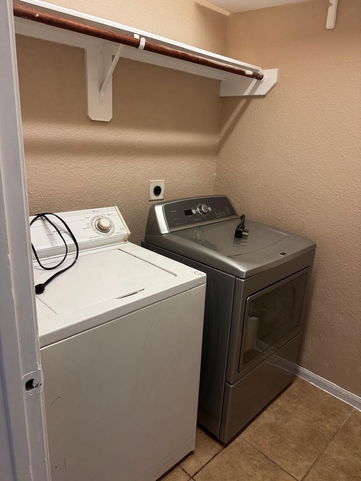 26903 Glacier Creek Drive Property Photo 44