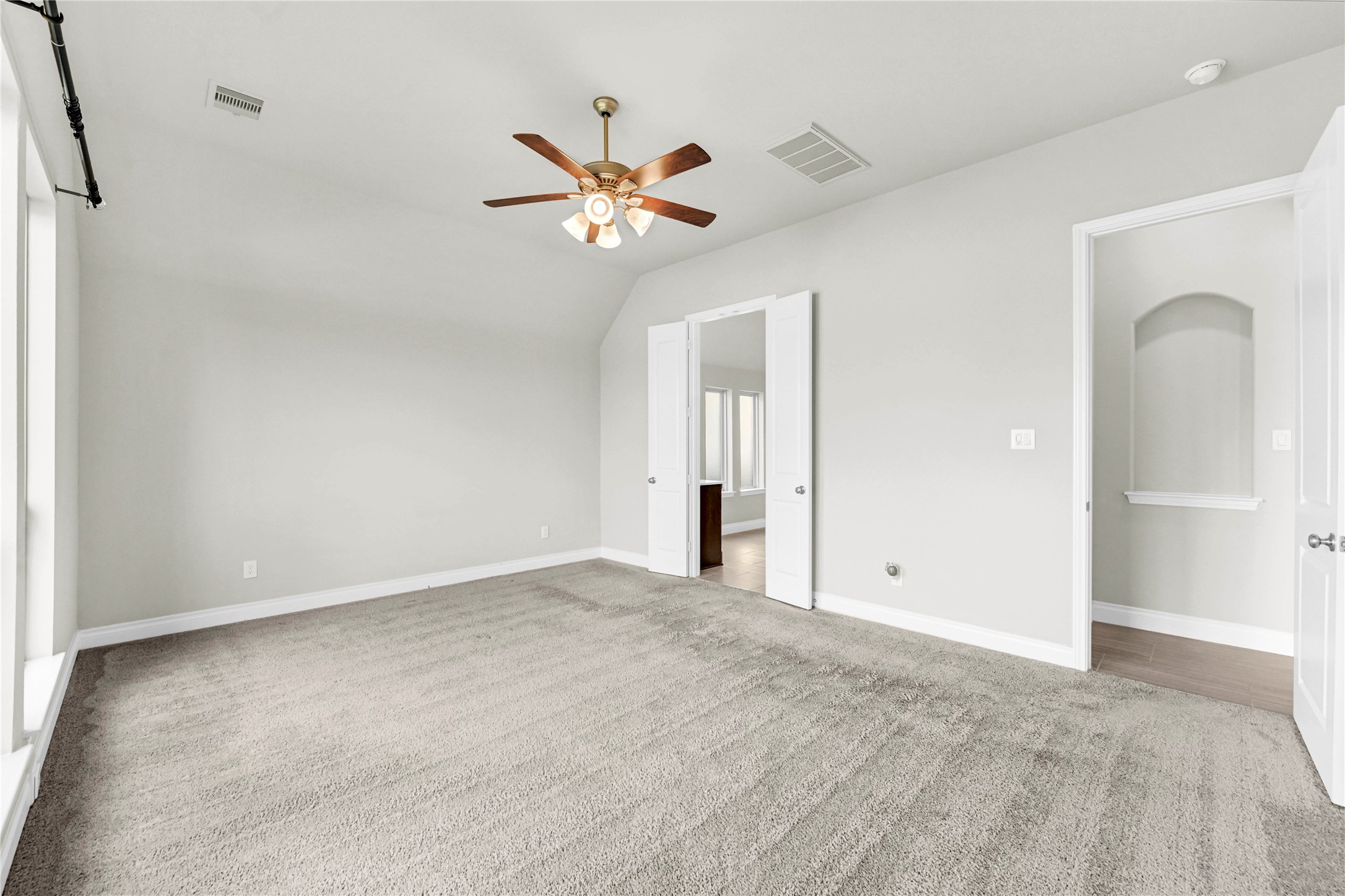 4237 Palmer Hill Drive Property Photo 14