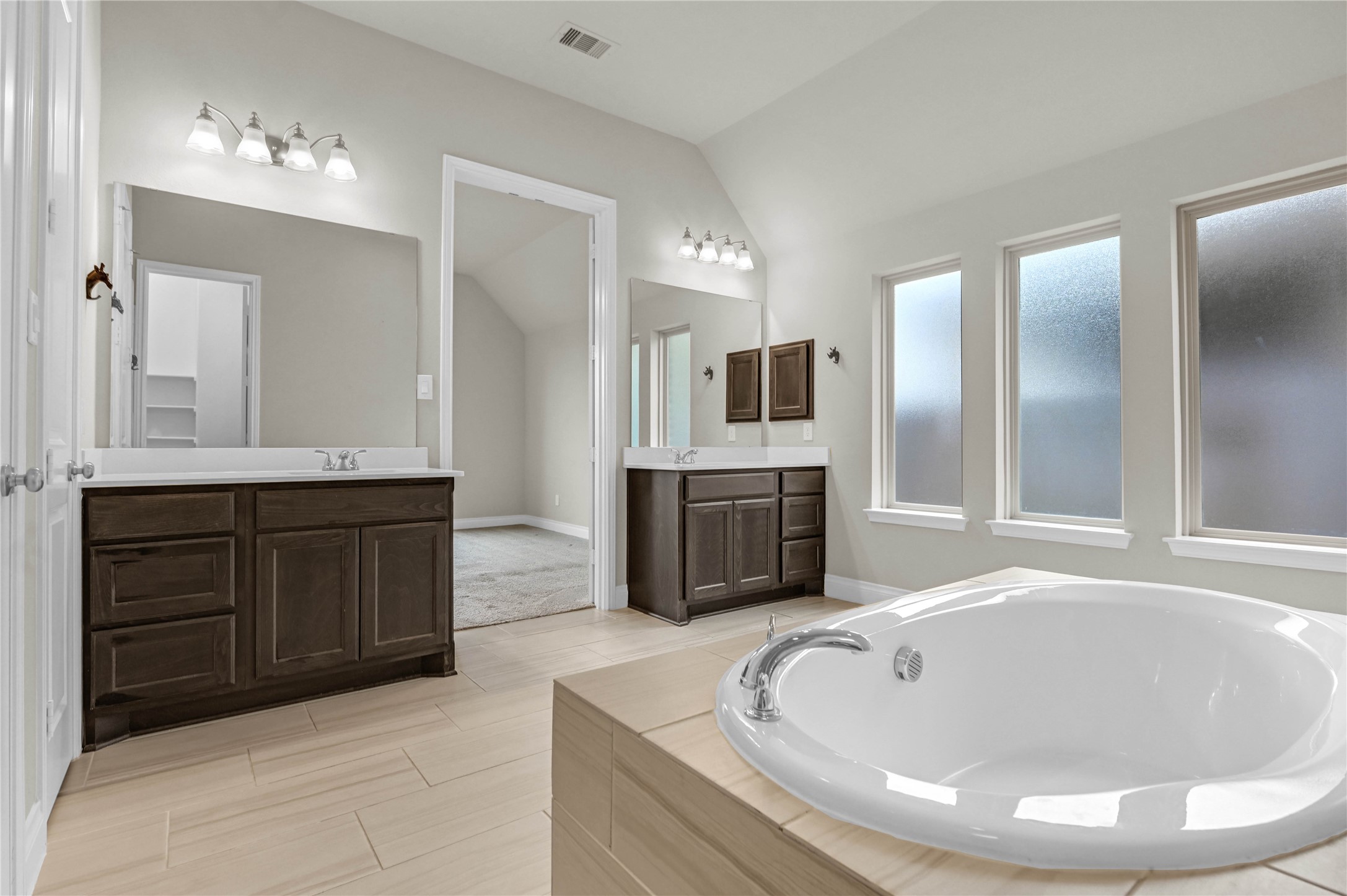 4237 Palmer Hill Drive Property Photo 15