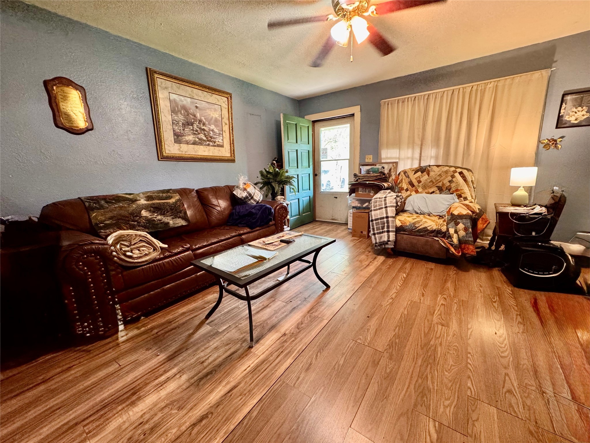 2201 S Columbia Property Photo 2