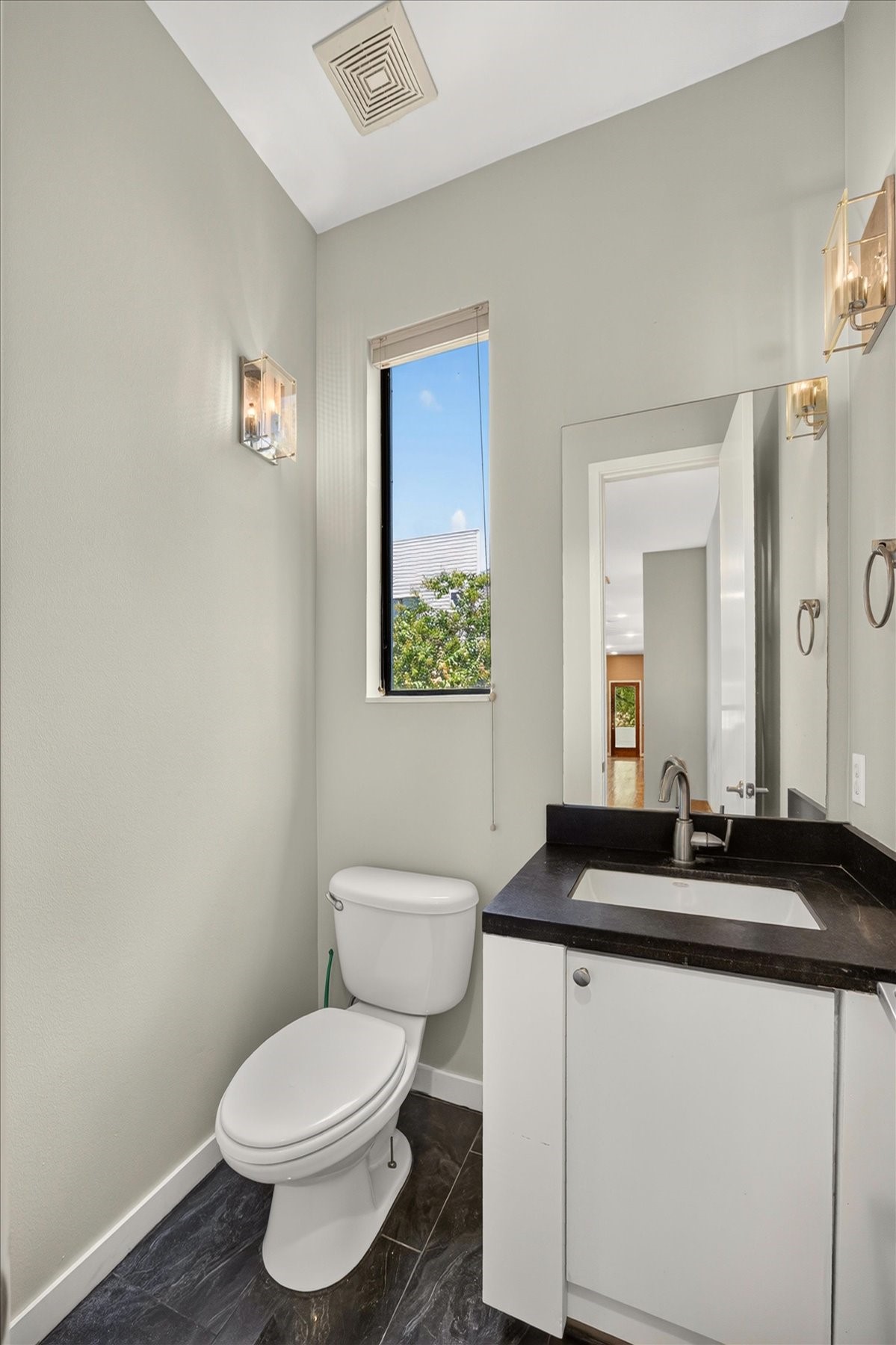 6016 Truro Street Property Photo 19
