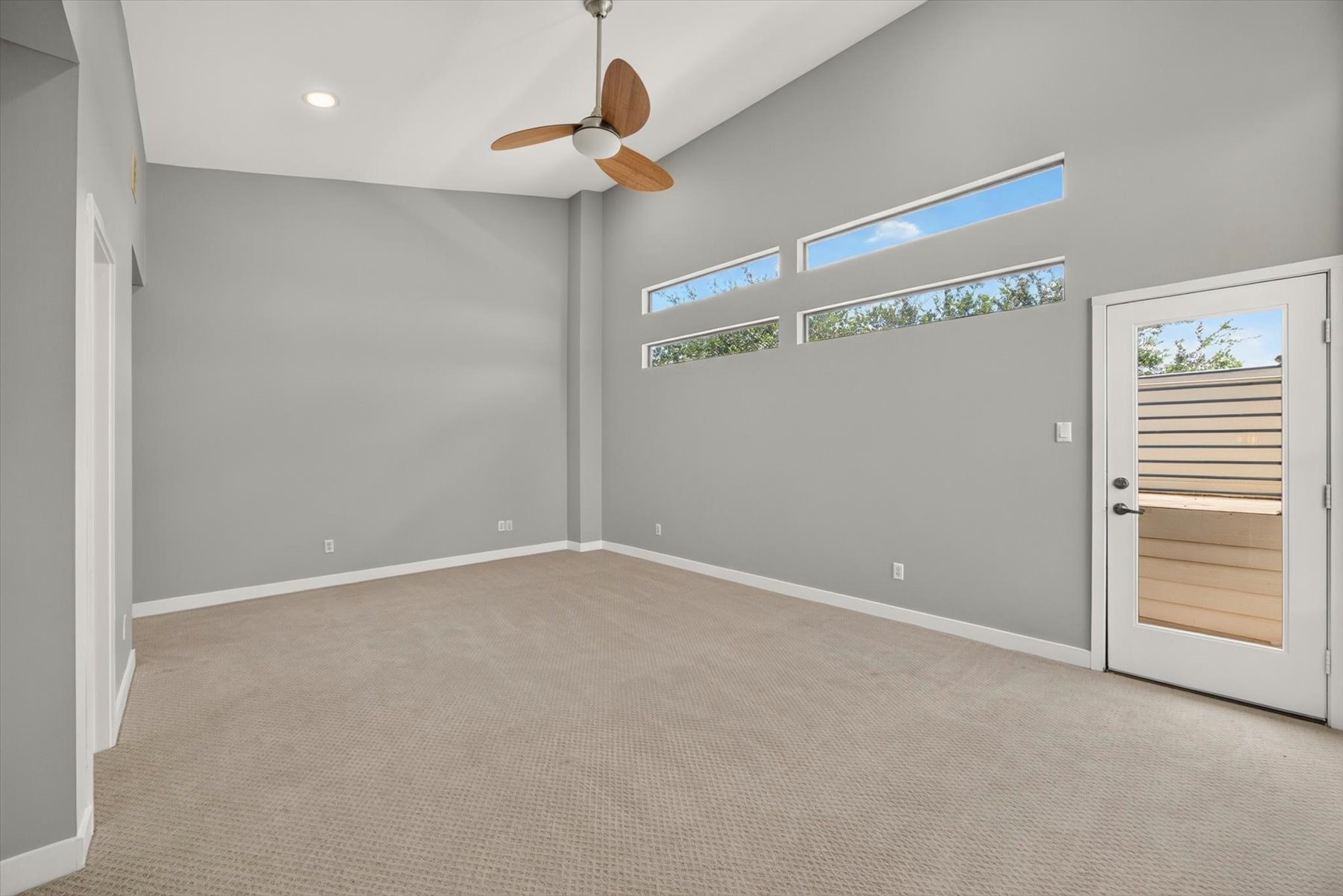6016 Truro Street Property Photo 20