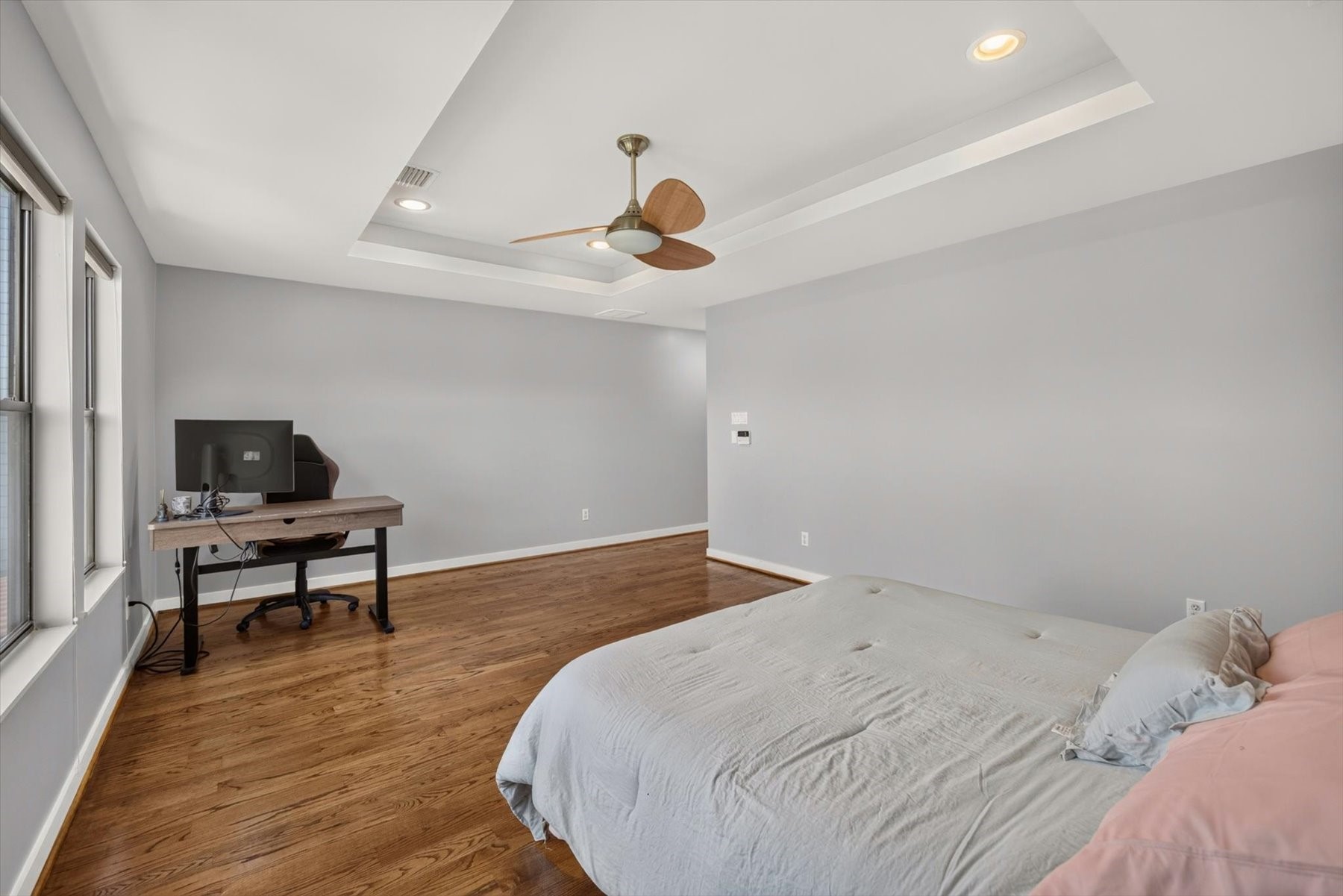 6016 Truro Street Property Photo 25