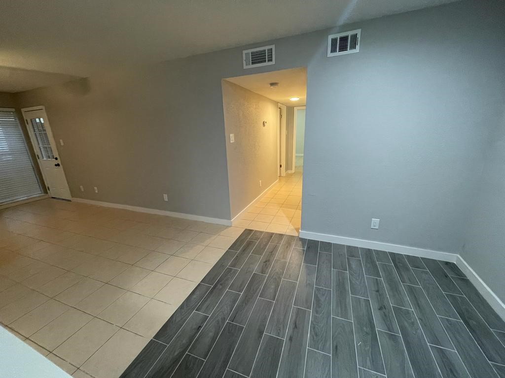 10211 Sugar Branch Drive 407 Property Photo 3