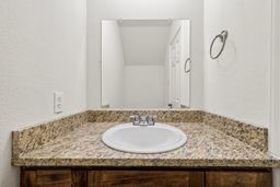 4502 Mallow Street B Property Photo 16