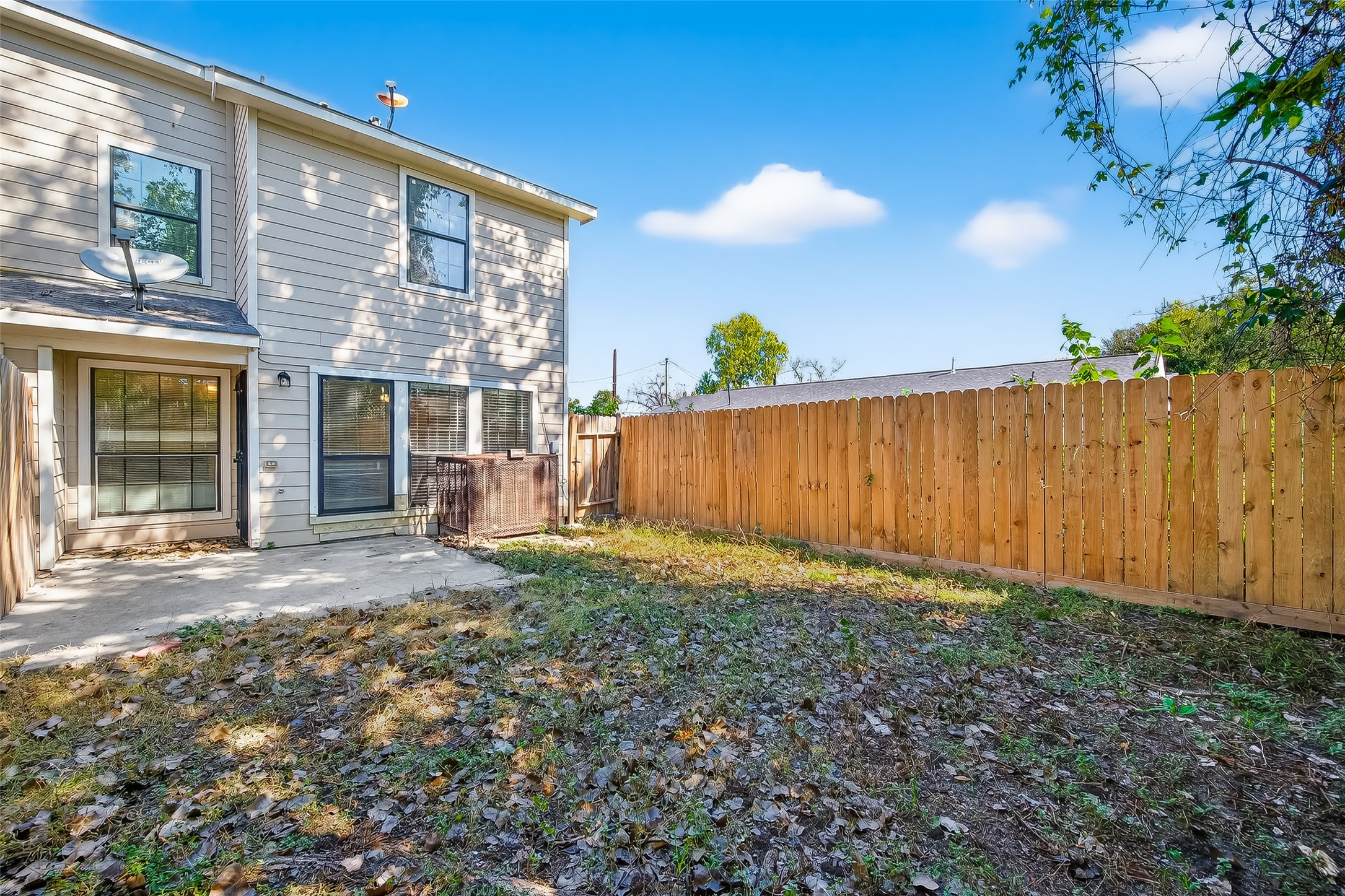 4502 Mallow Street B Property Photo 27